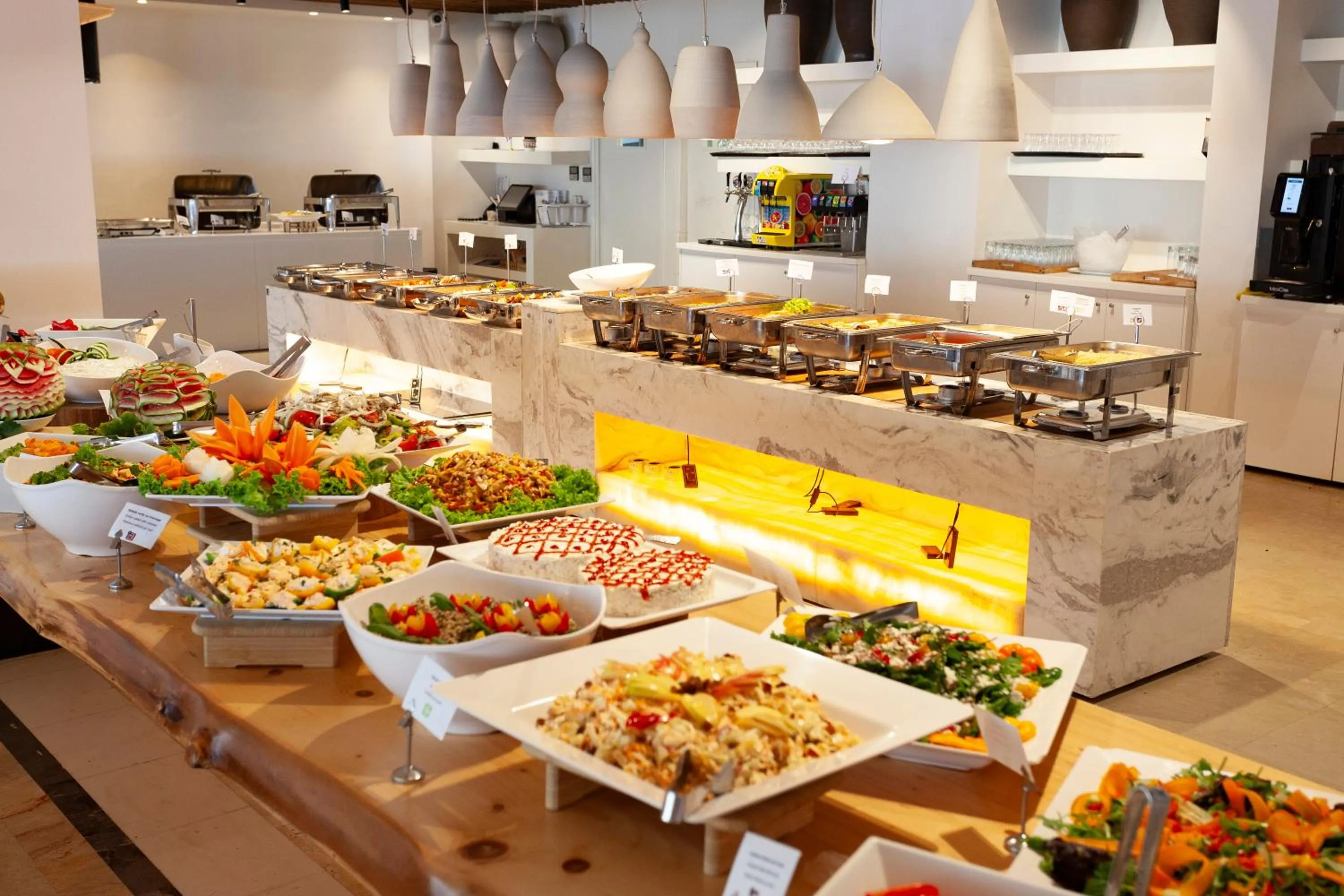 Food in Amaronda Resort & Spa Eretria