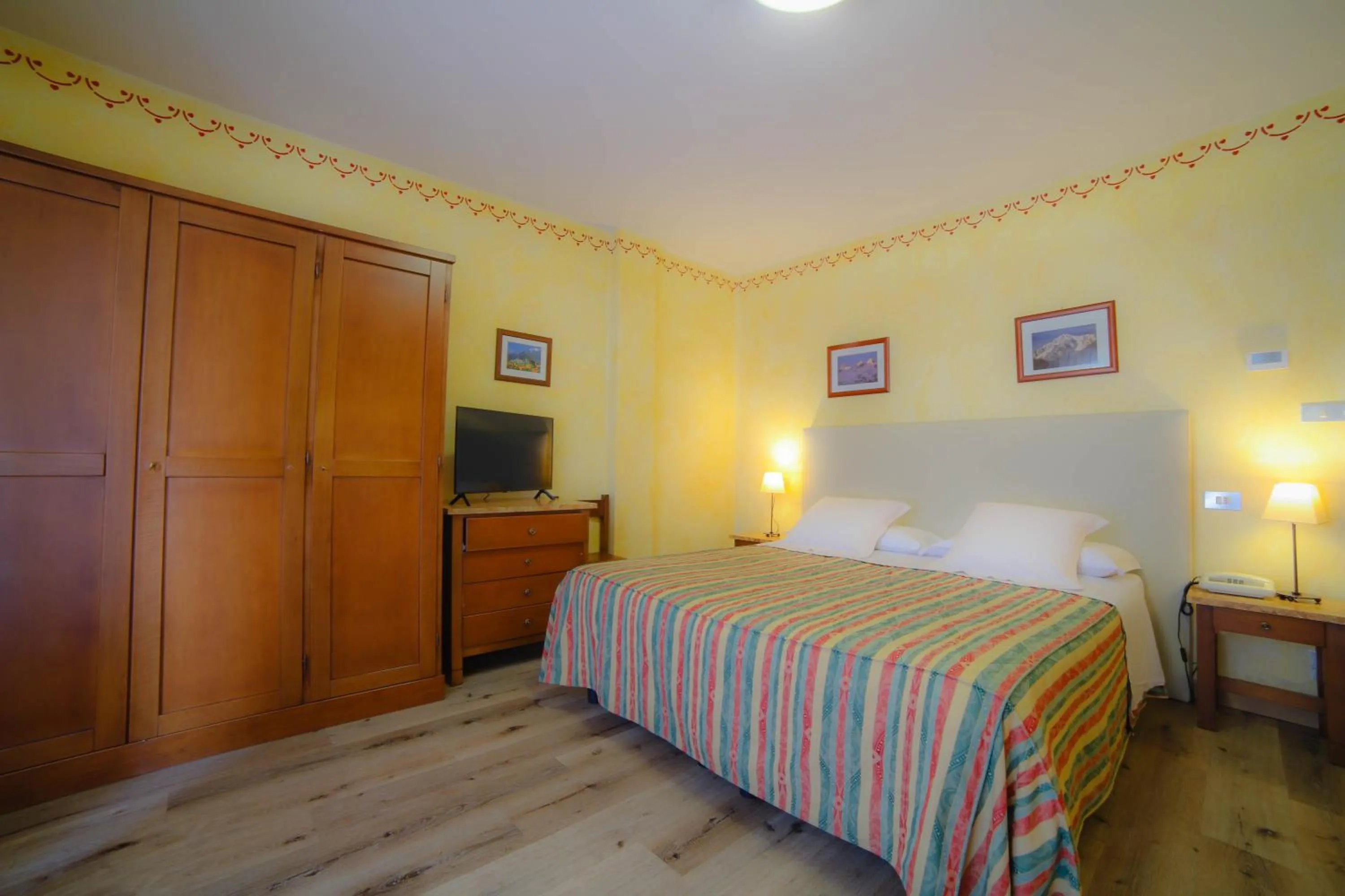 Bedroom, Bed in Hotel Beau Sejour Pré-Saint-Didier