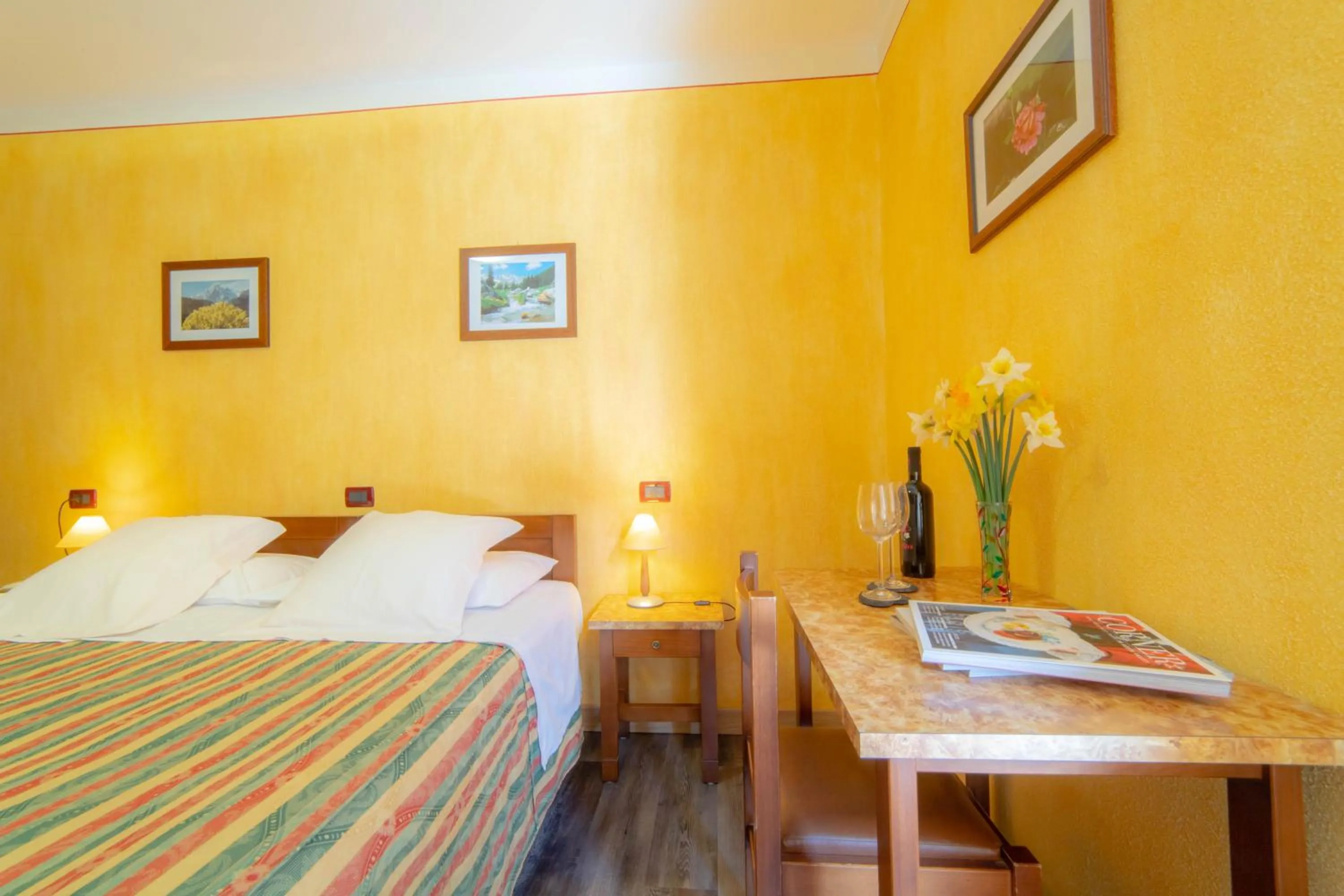 Bedroom, Bed in Hotel Beau Sejour Pré-Saint-Didier