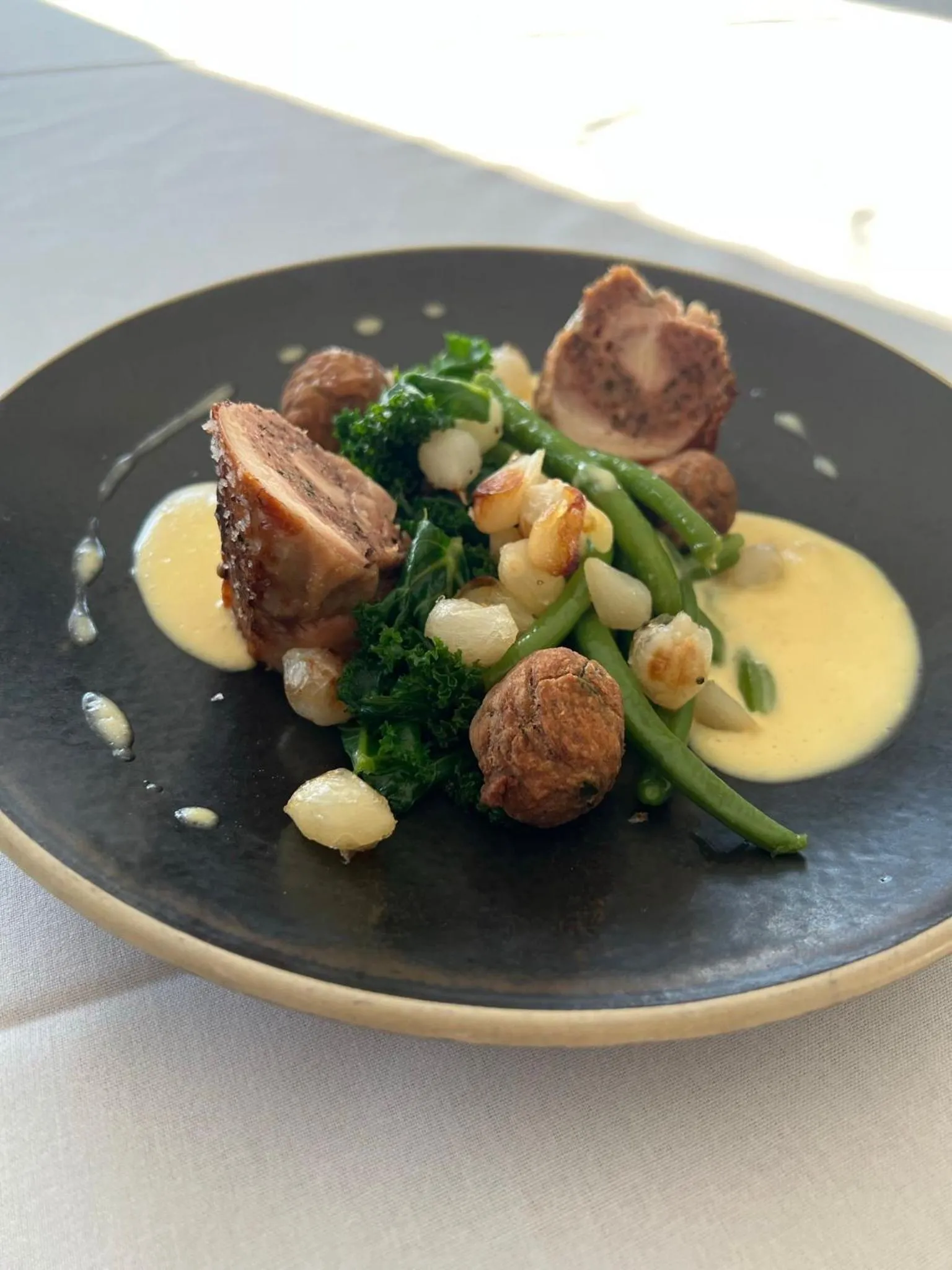 Food and drinks in Brackenborough Hotel, BW Signature Collection