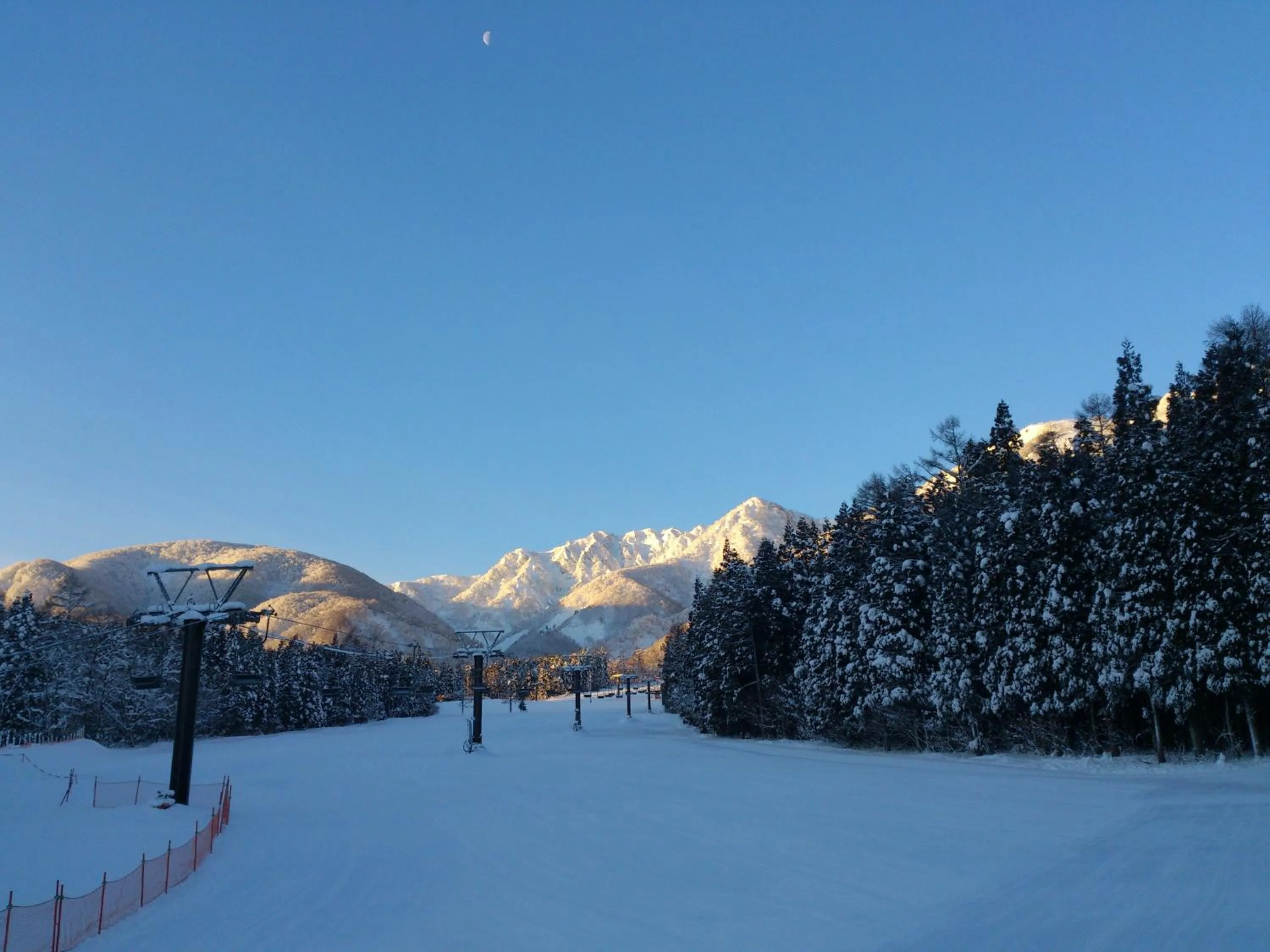 Skiing in Hakuba Sun Valley Hotel