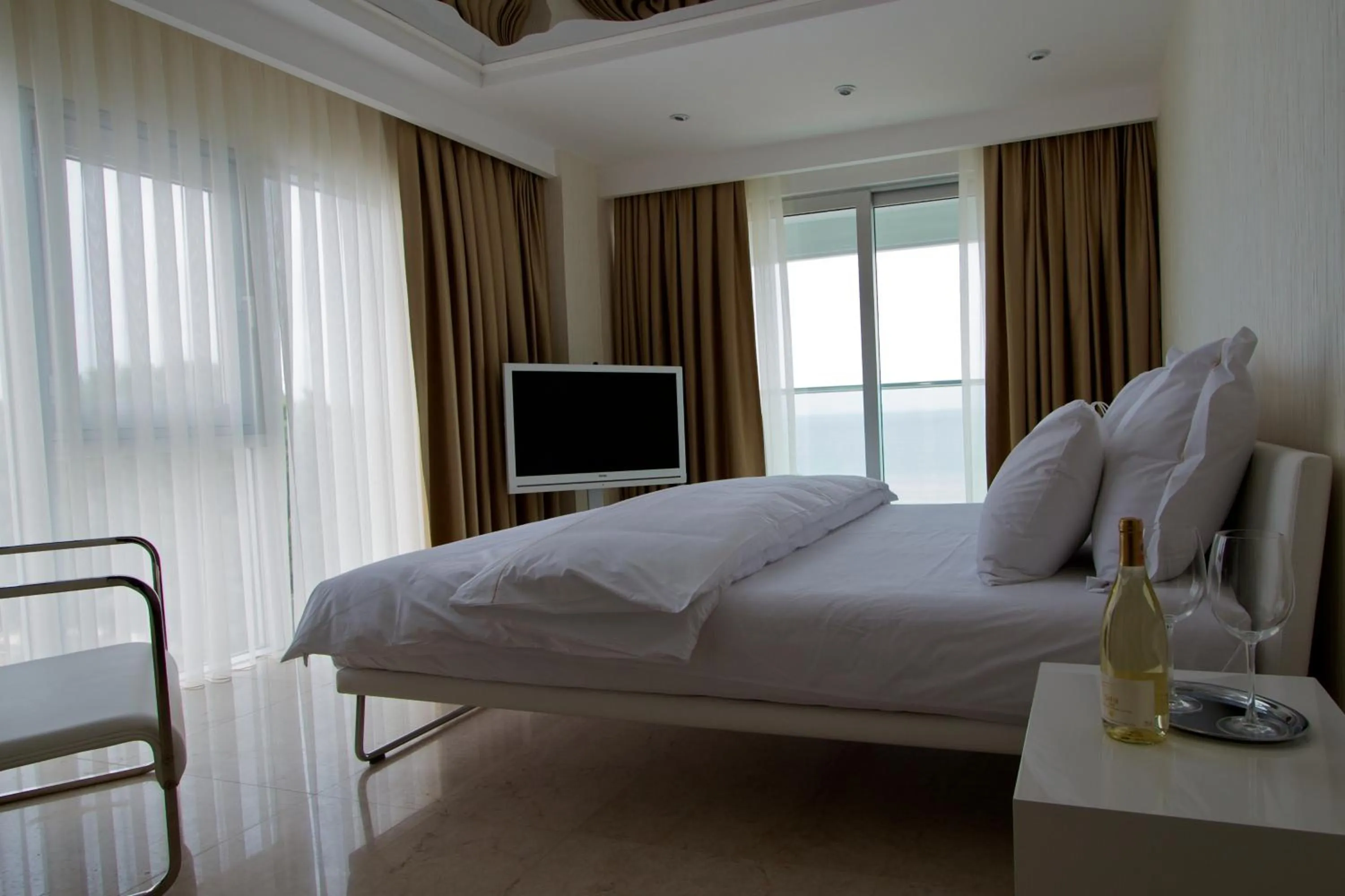 Decorative detail, Bed in Venn Boutique Hotel