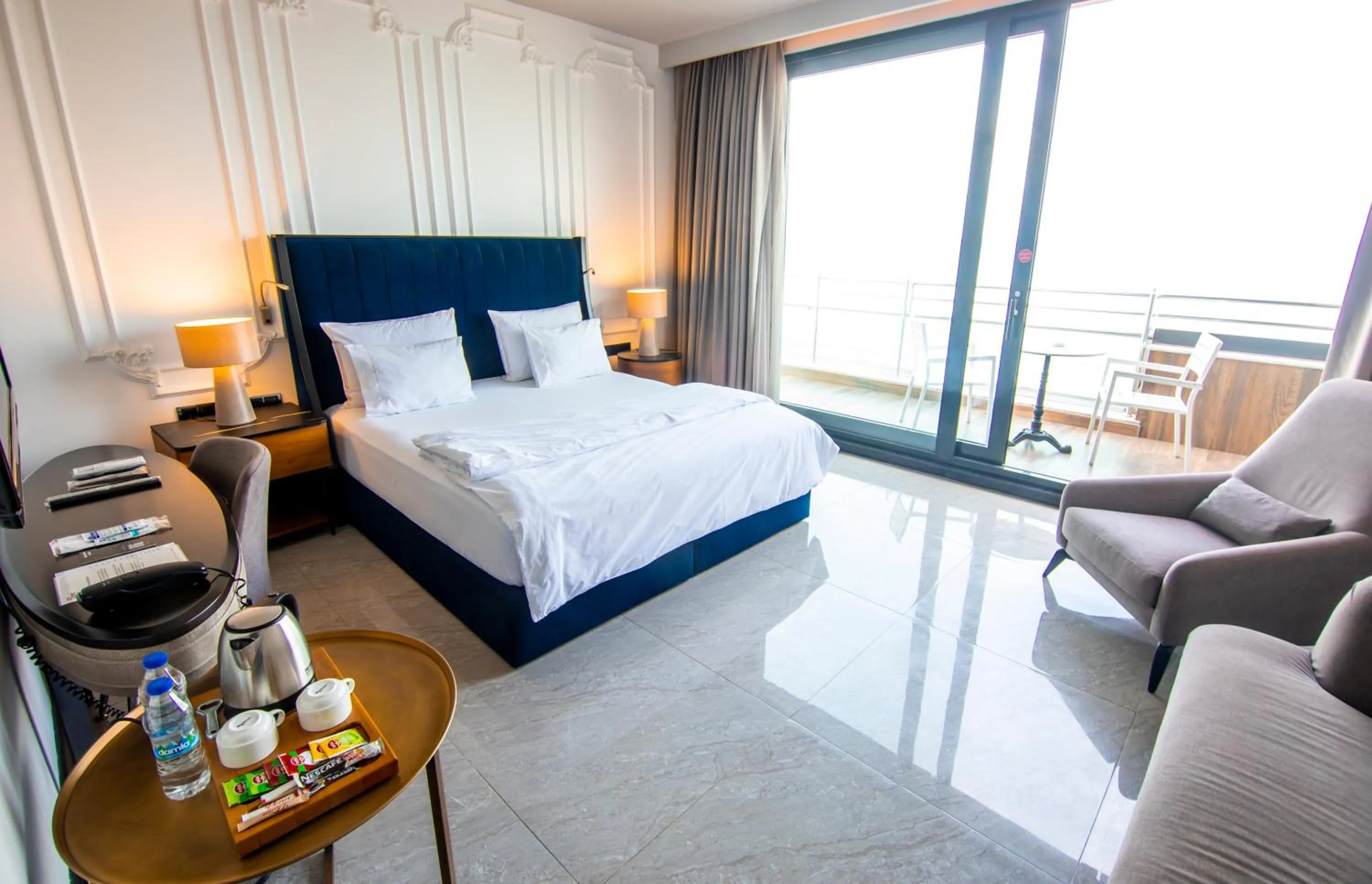 Photo of the whole room, Bed in Venn Boutique Hotel