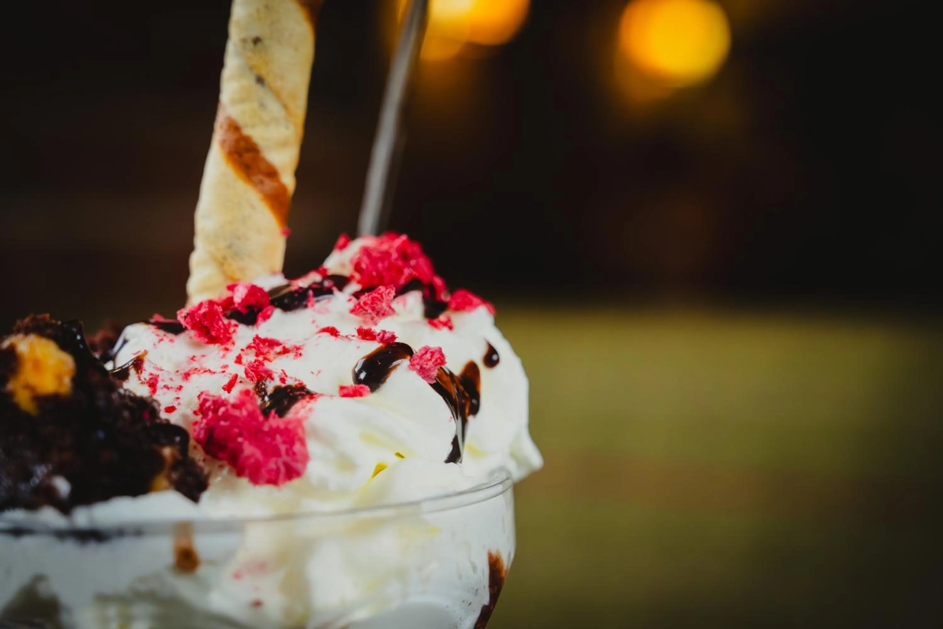 Food and drinks in The Ashbourne Hotel, BW Signature Collection