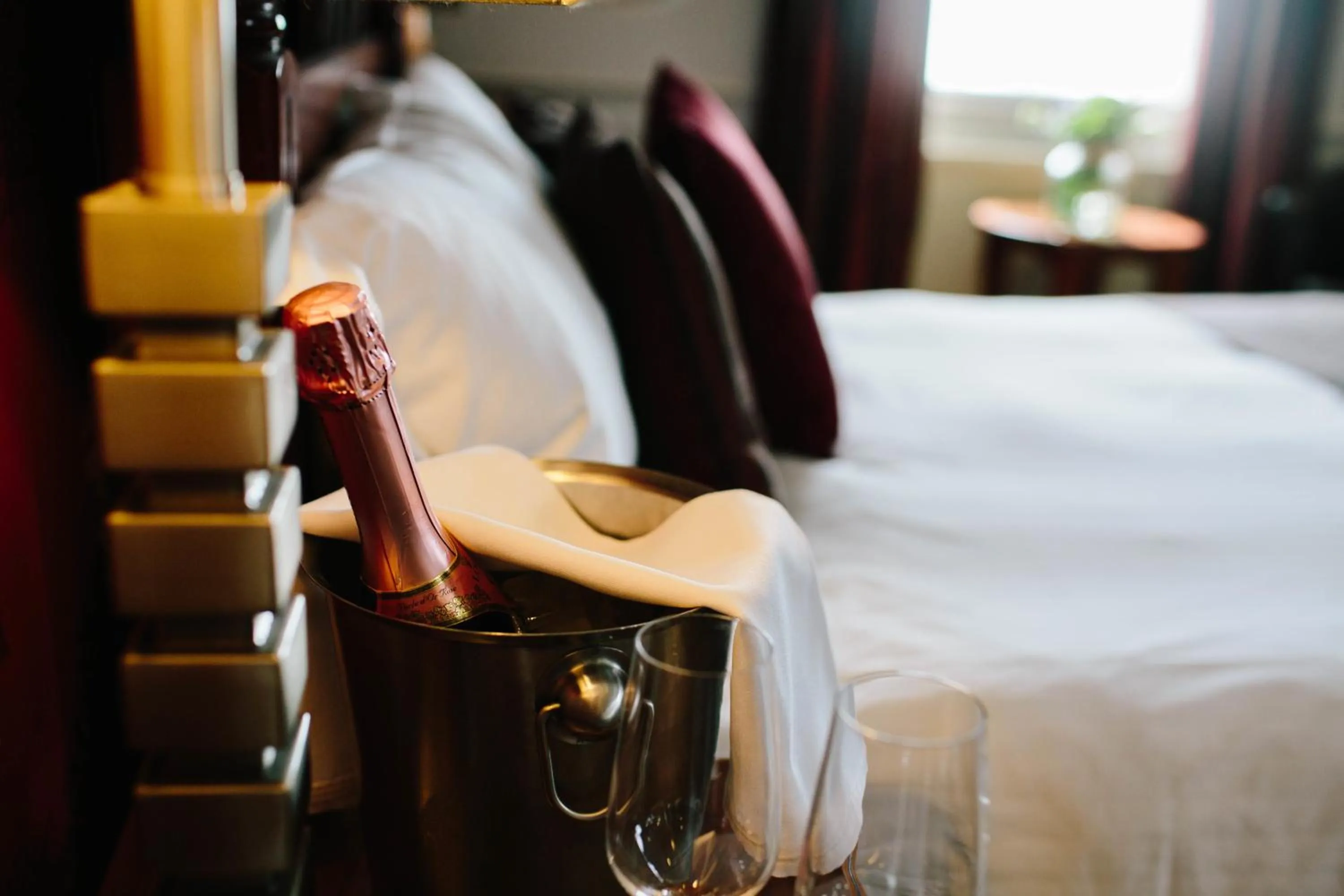 Day, Bed in The Ashbourne Hotel, BW Signature Collection