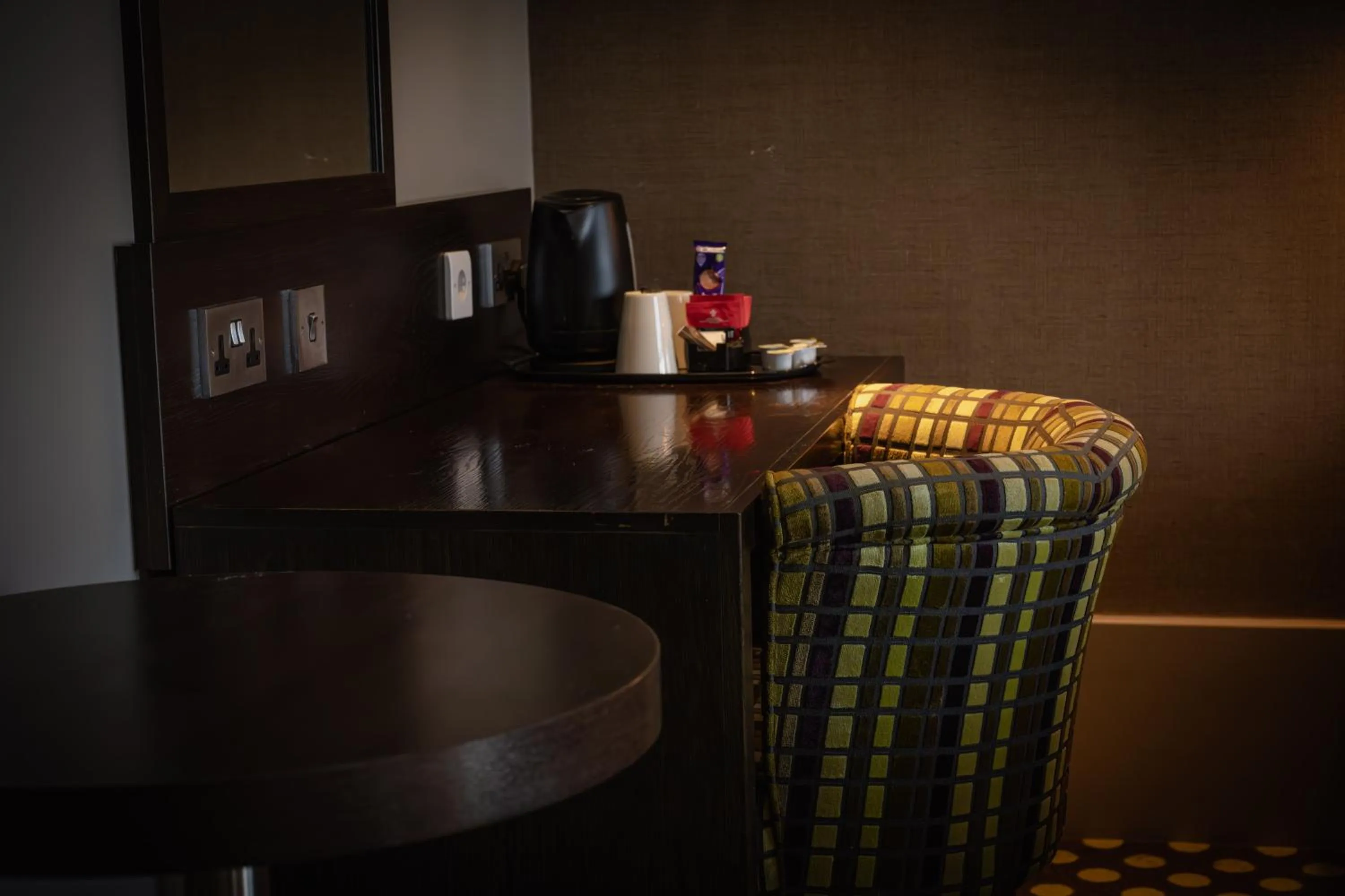 Coffee/tea facilities in The Ashbourne Hotel, BW Signature Collection