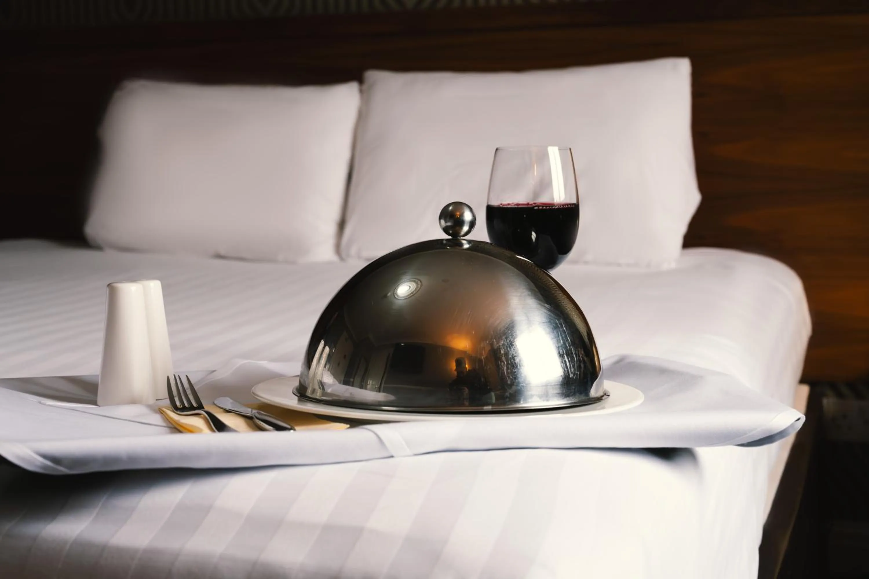 Bedroom, Bed in The Ashbourne Hotel, BW Signature Collection