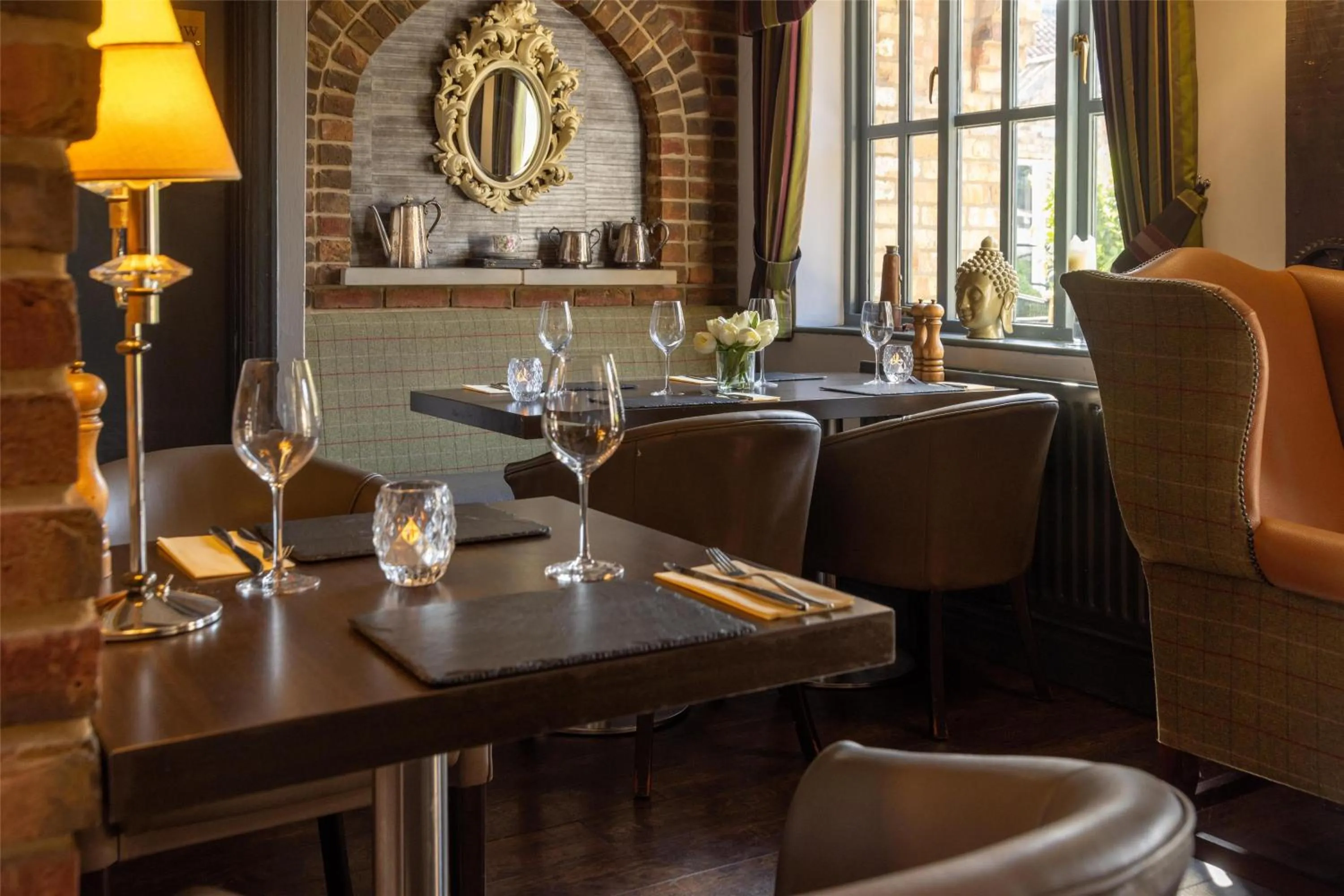 Restaurant/places to eat in The Ashbourne Hotel, BW Signature Collection