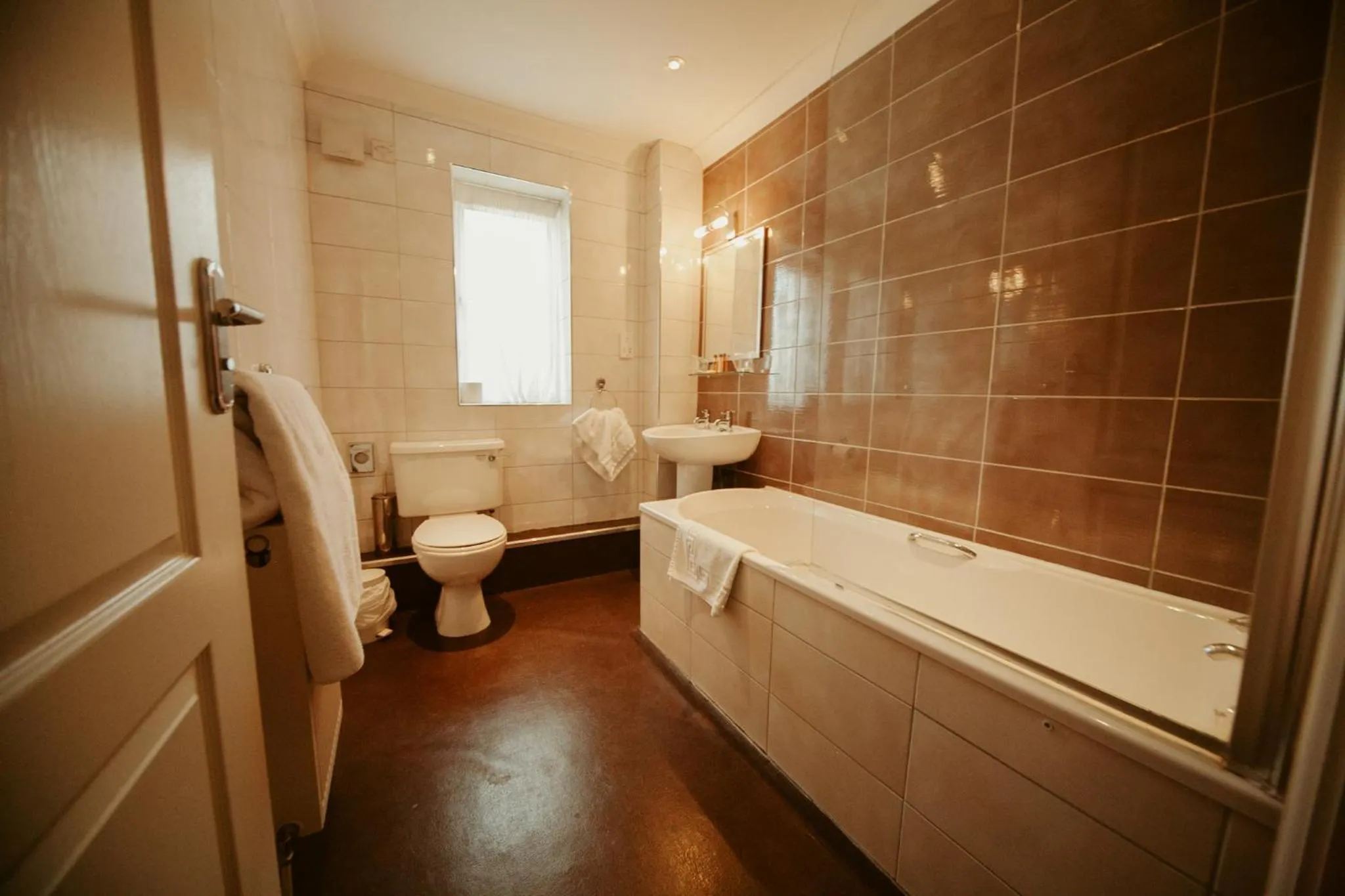 Bathroom in The Ashbourne Hotel, BW Signature Collection