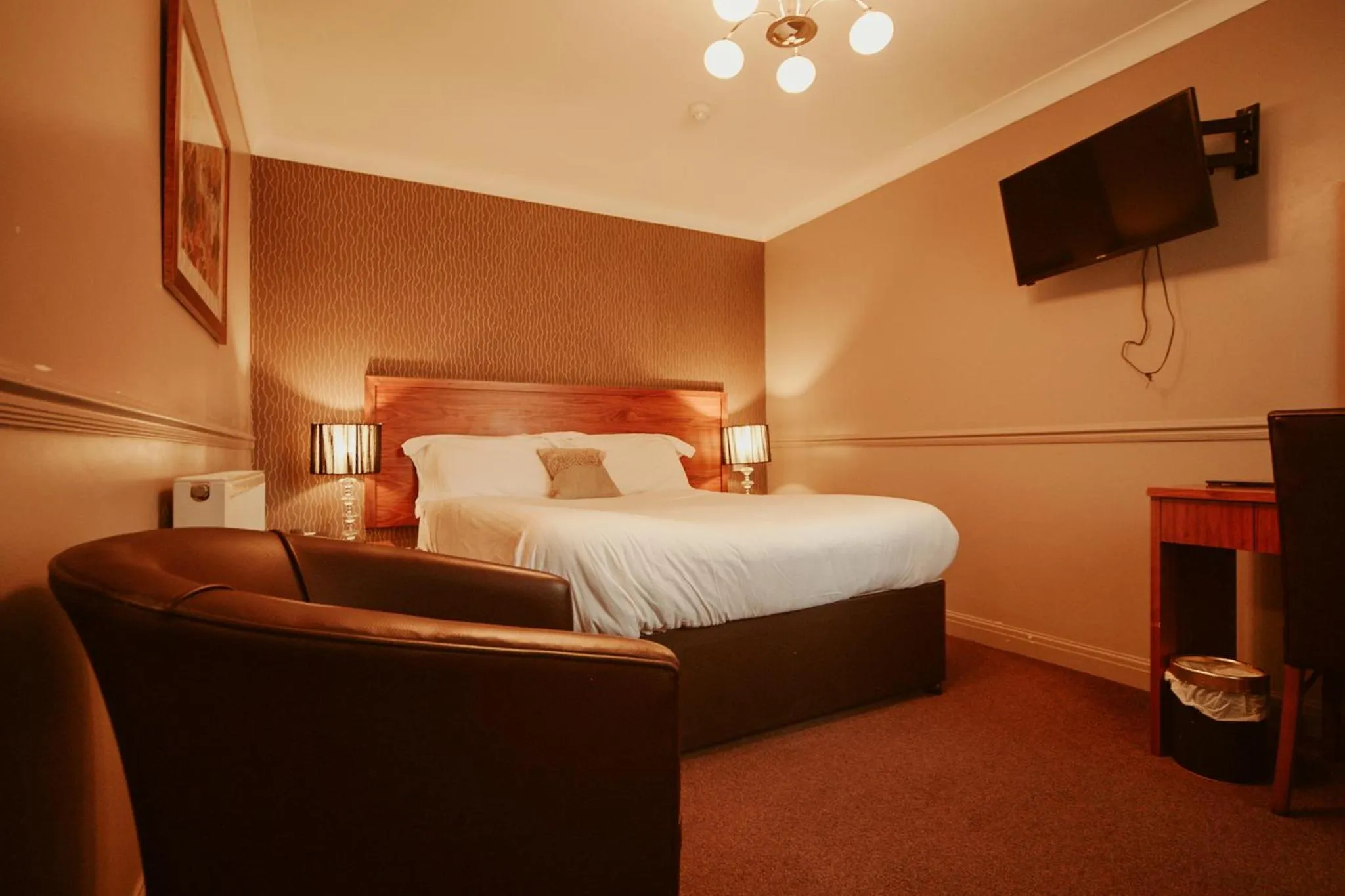 Bed in The Ashbourne Hotel, BW Signature Collection