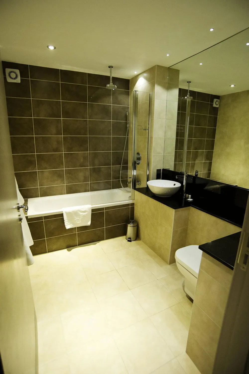 Bathroom in The Ashbourne Hotel, BW Signature Collection