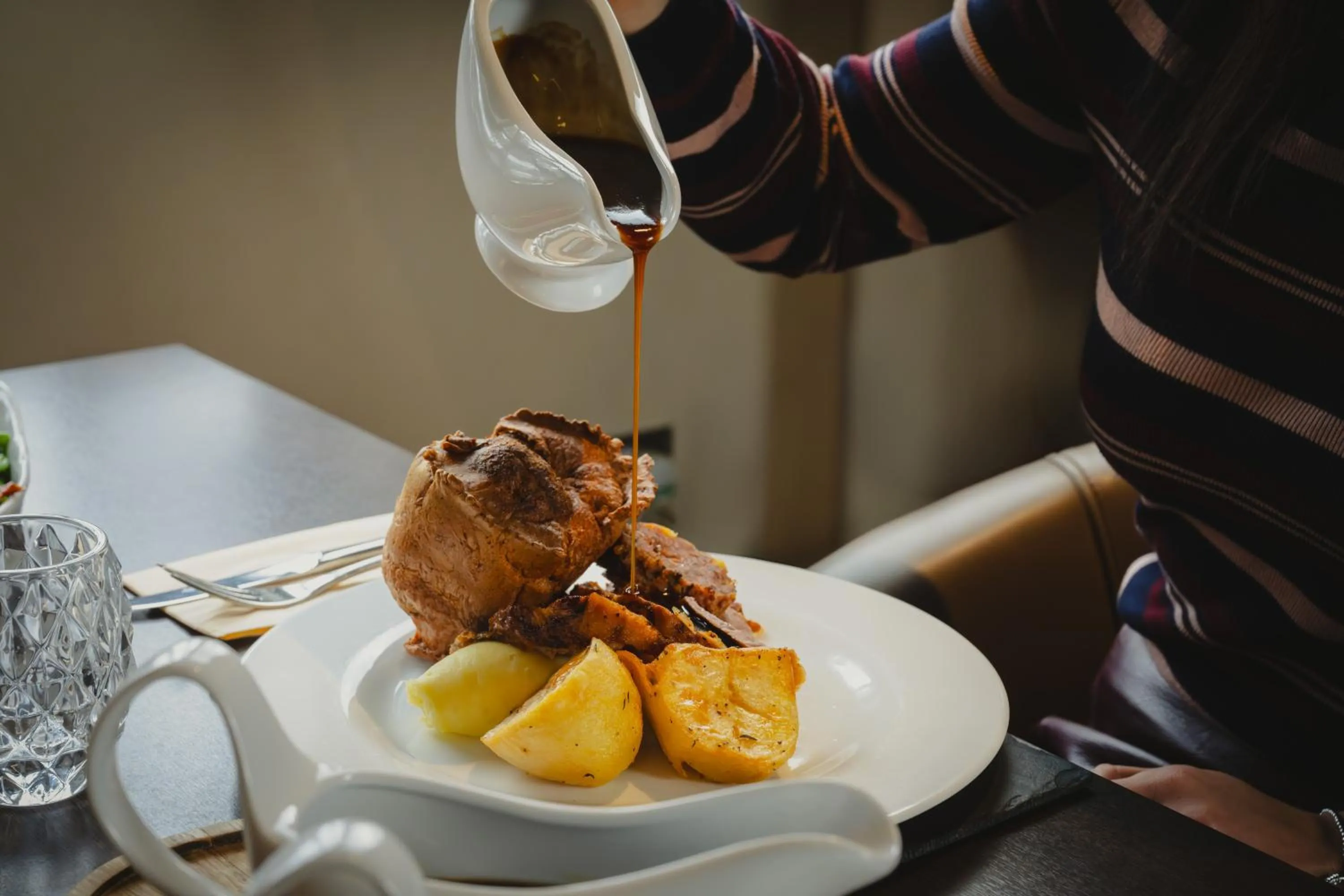 Food and drinks in The Ashbourne Hotel, BW Signature Collection