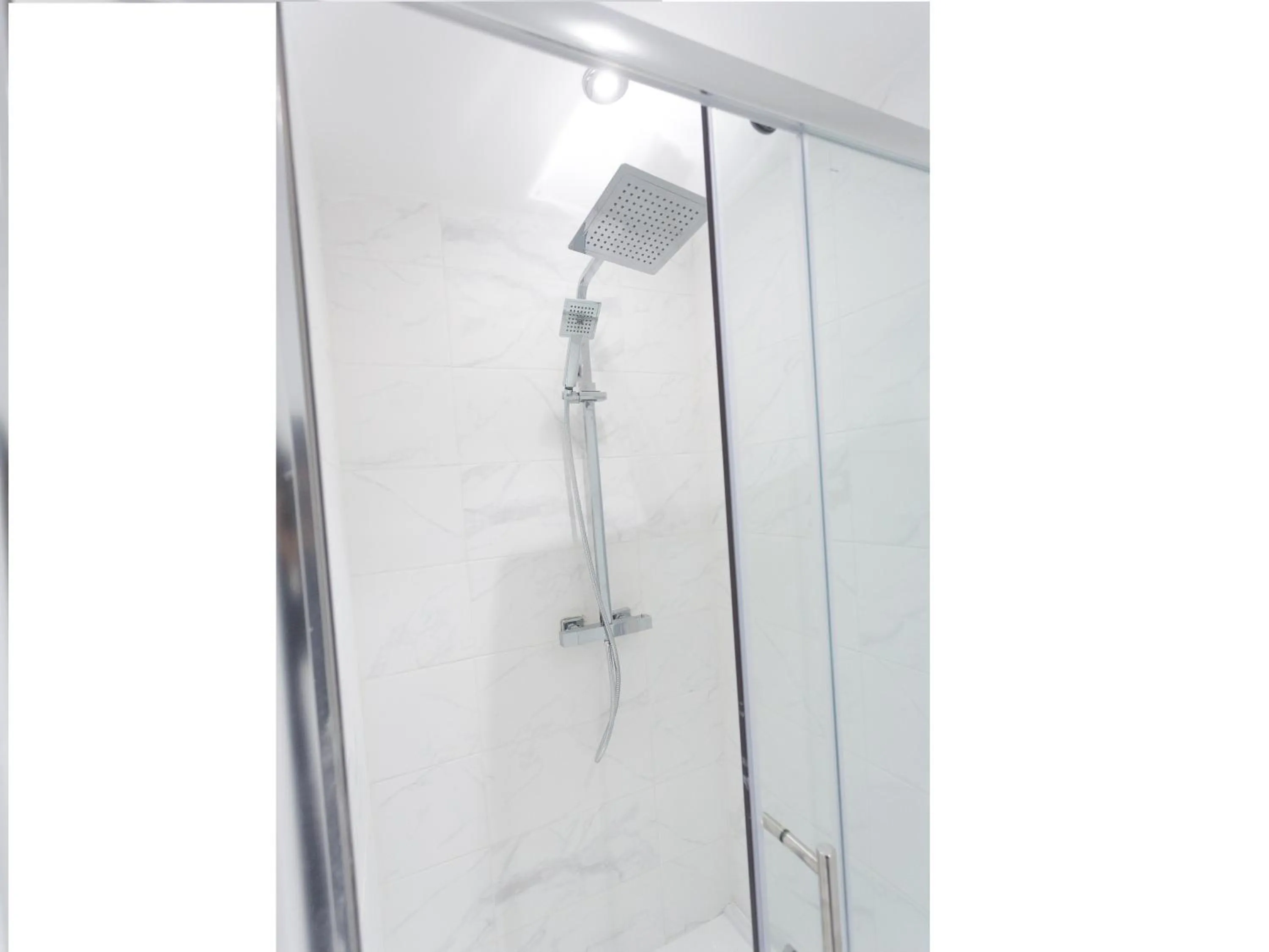 Bathroom in Live in Leeds Greenhill Bungalows