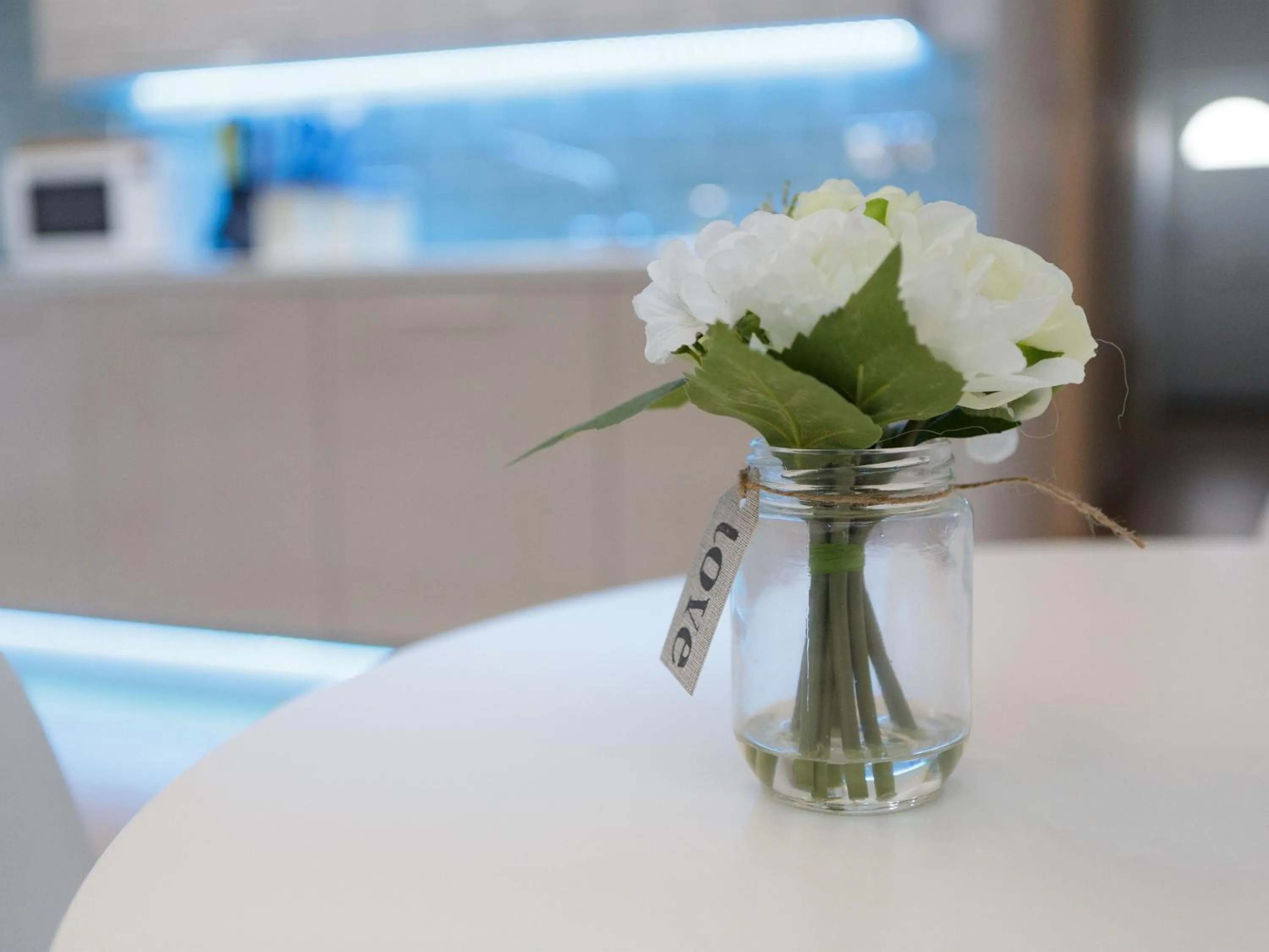 Kitchen or kitchenette in Live in Leeds Greenhill Bungalows