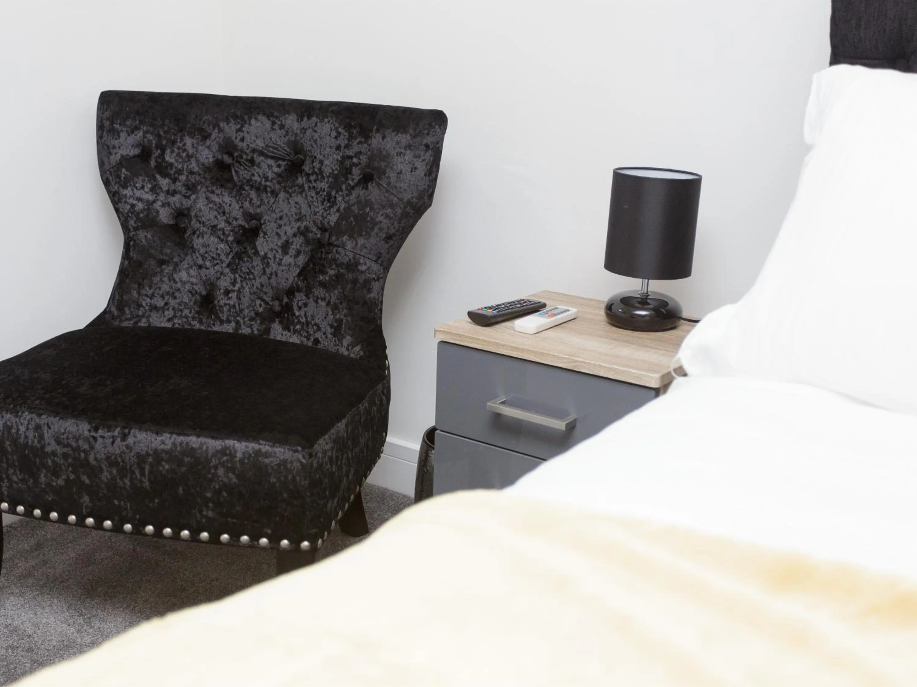 Bedroom in Live in Leeds Greenhill Bungalows