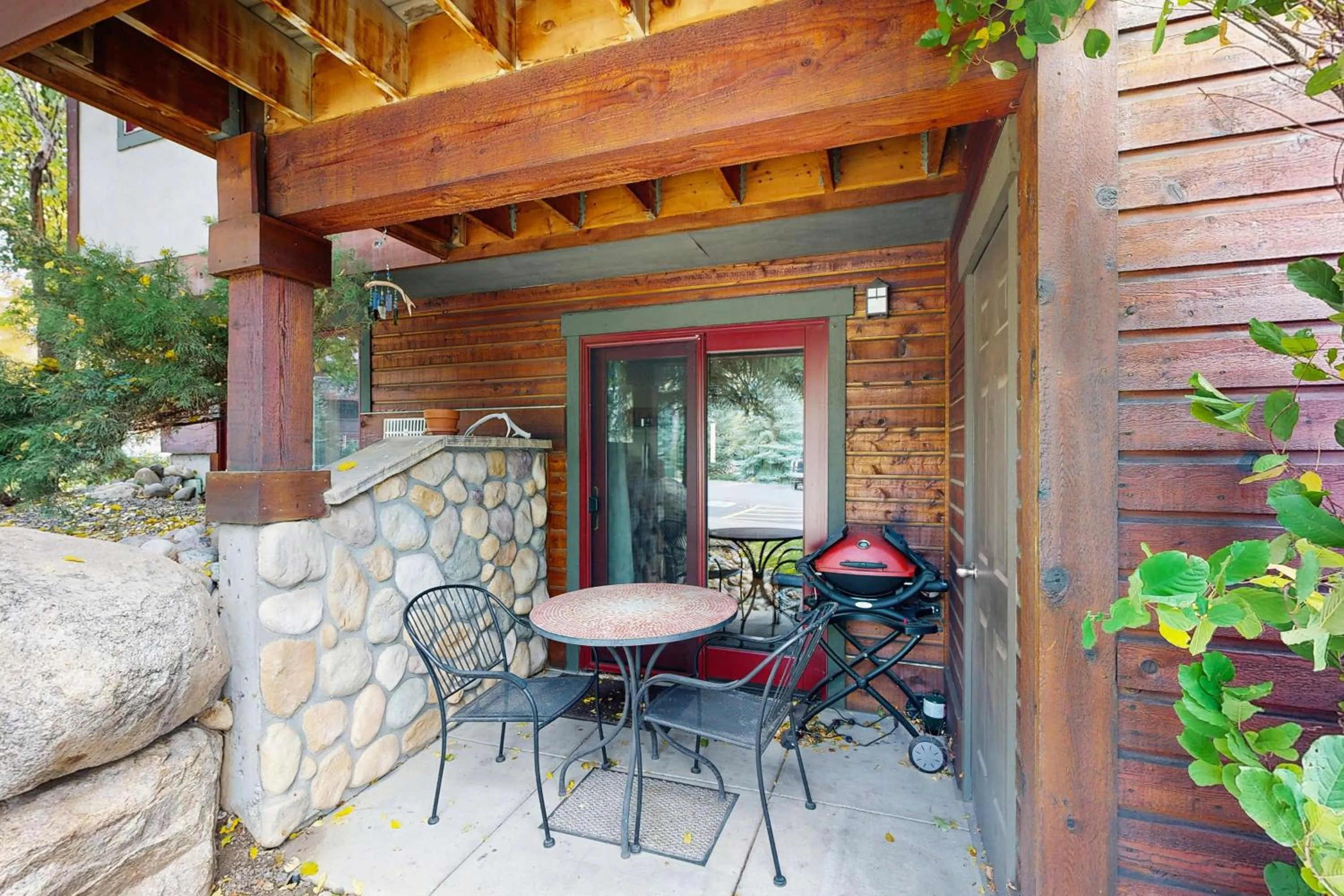 Pines at Orehouse 101 PH1