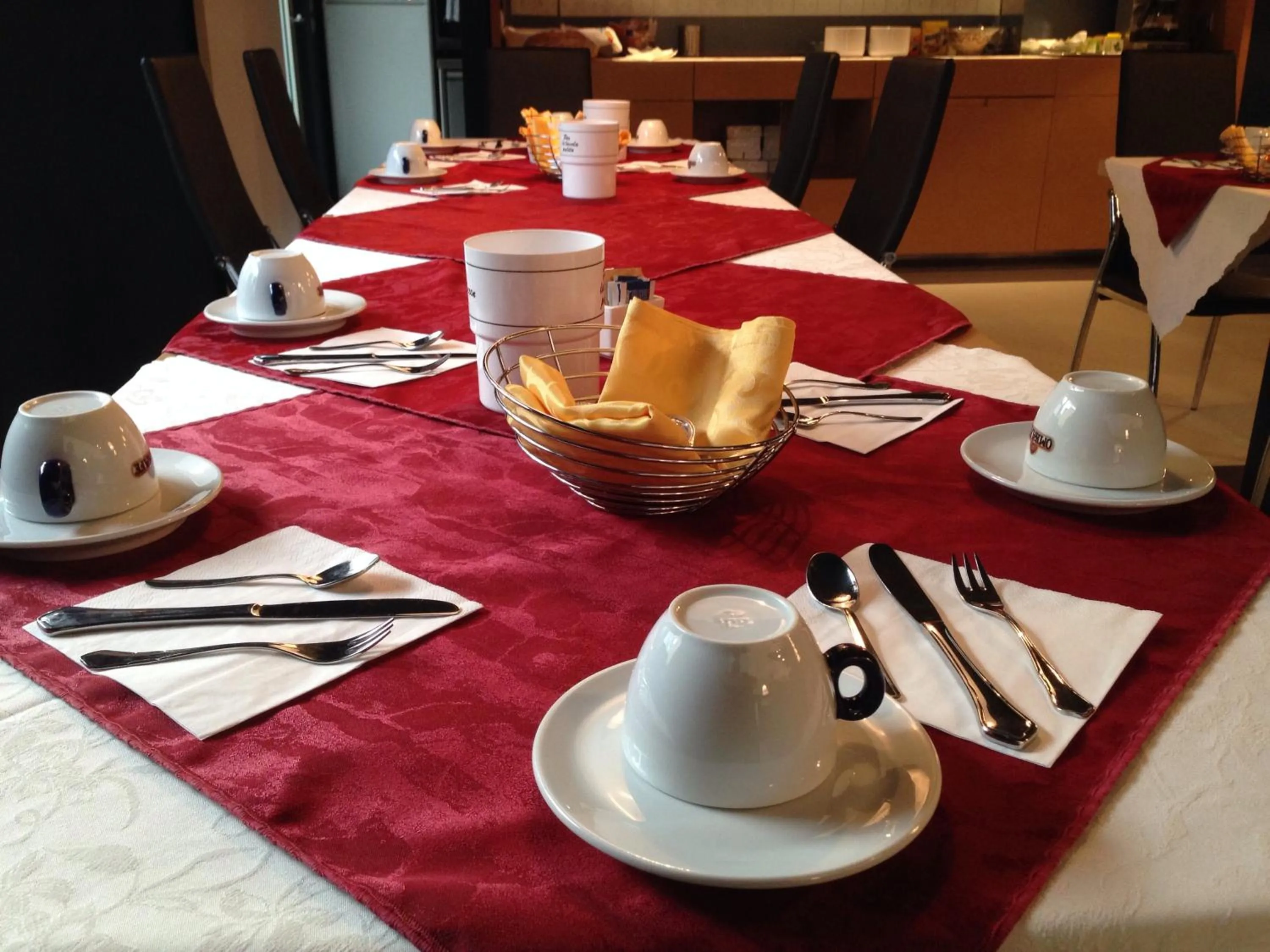 Restaurant/places to eat in Villa Regina