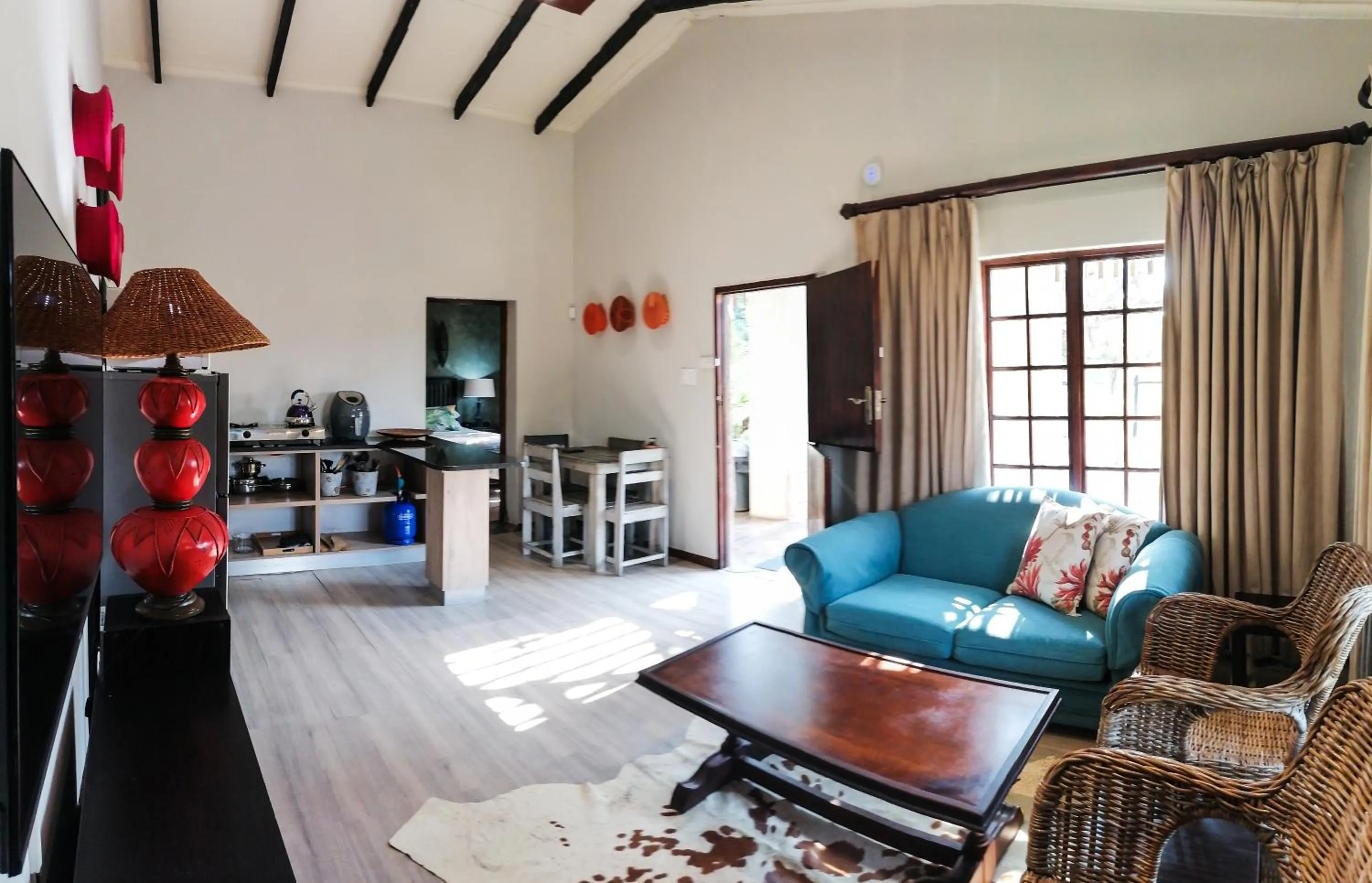 Seating area in Emdoneni Lodge with Zululand Cat Conservation Project