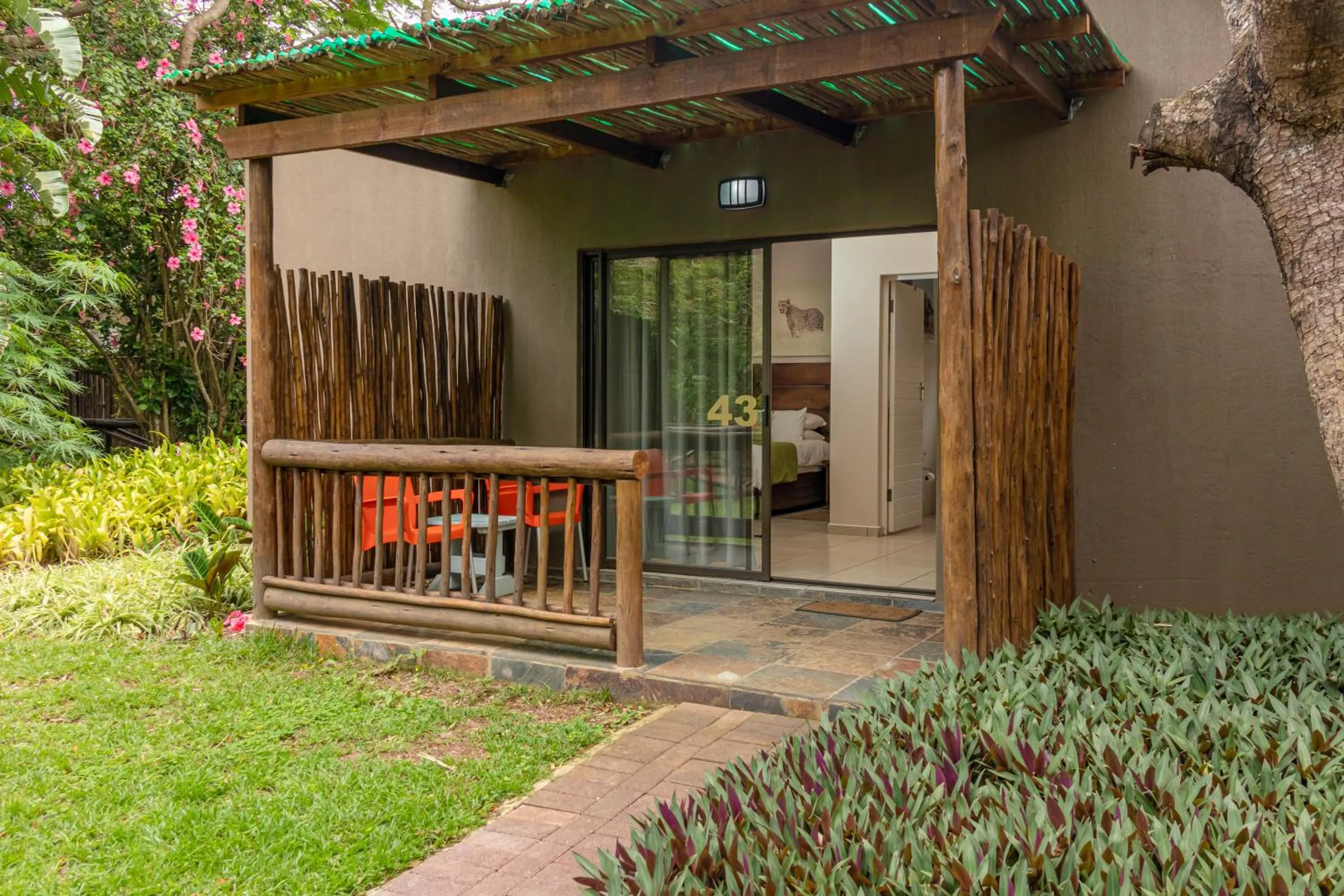 Property building in Emdoneni Lodge with Zululand Cat Conservation Project