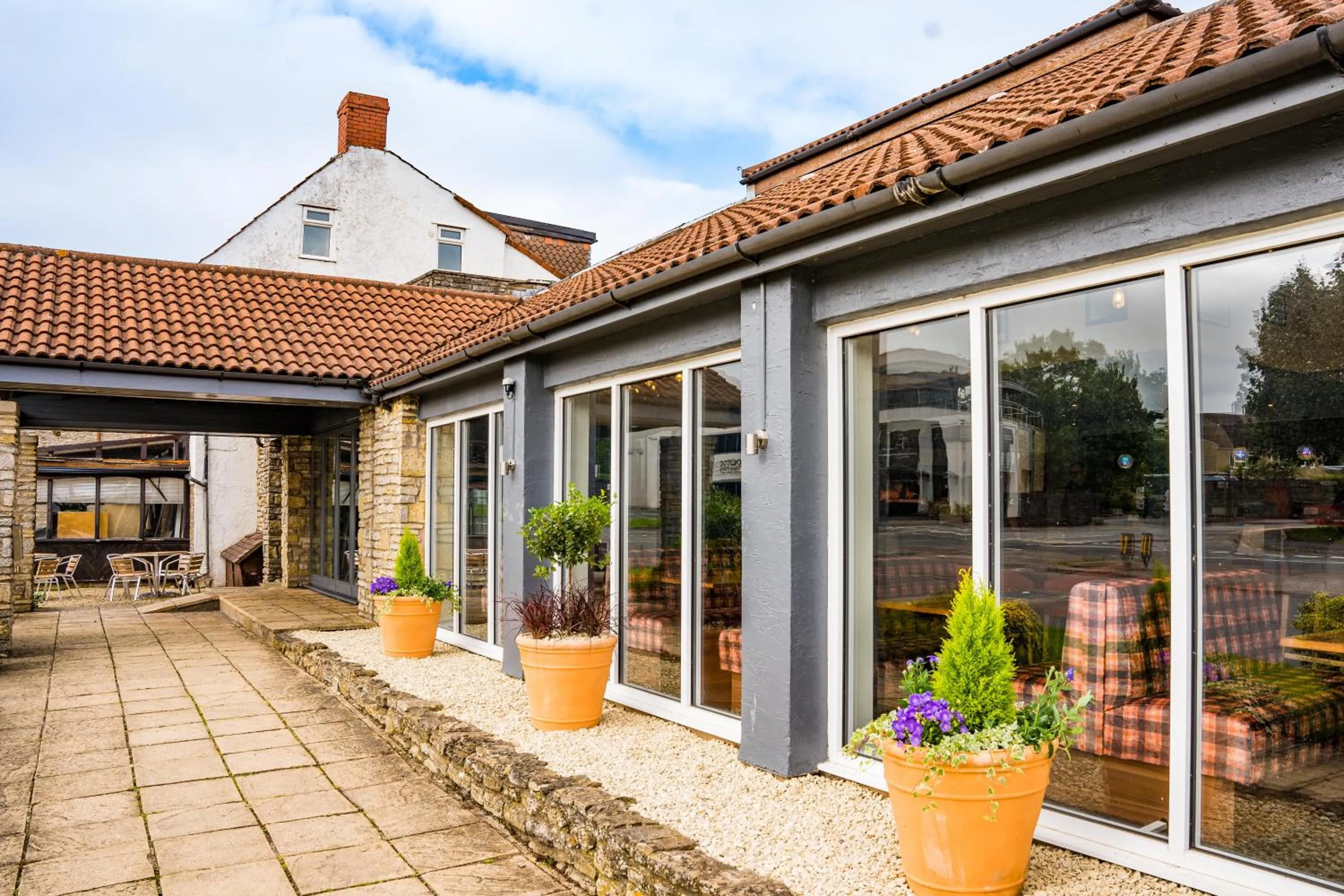 Property building in Almondsbury Interchange Hotel