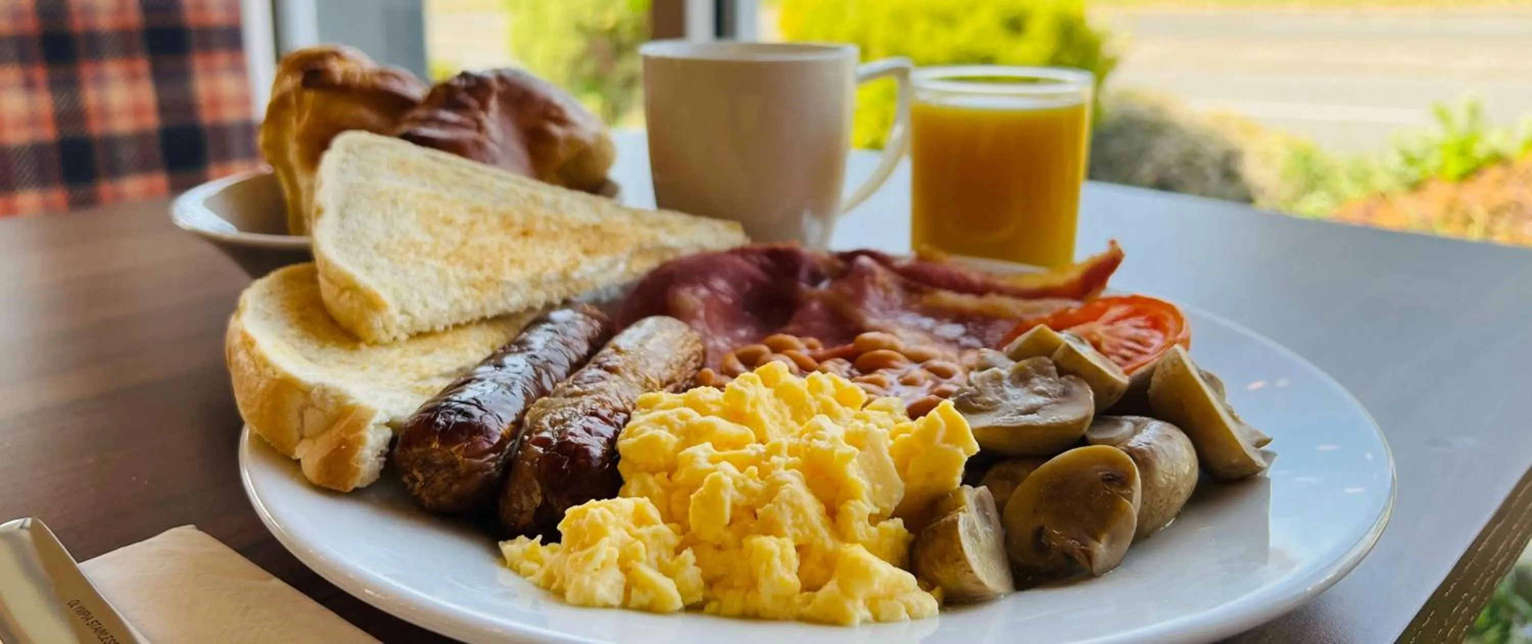 Food and drinks in Almondsbury Interchange Hotel