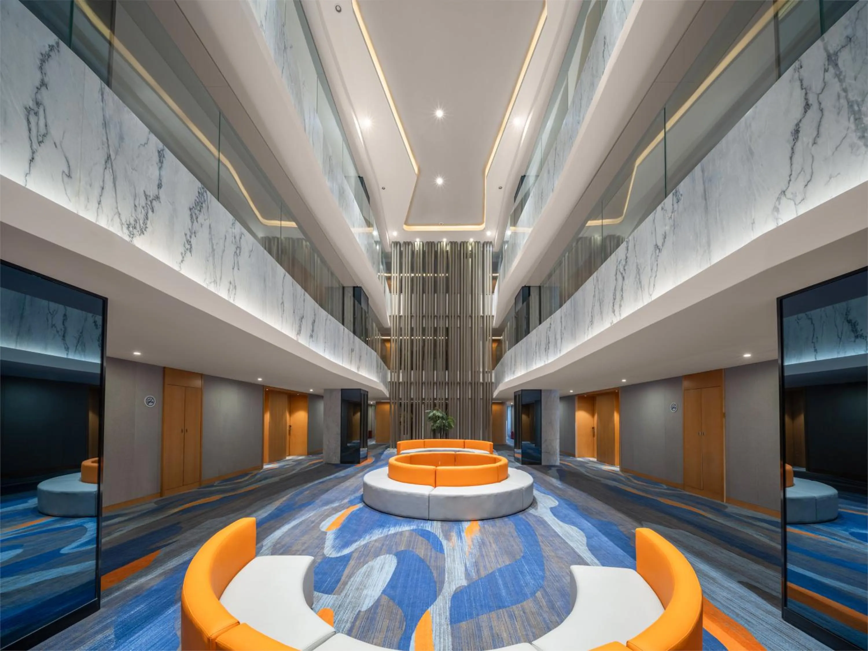 Lobby or reception in Holiday Inn Express Zhengzhou Zhengdong by IHG