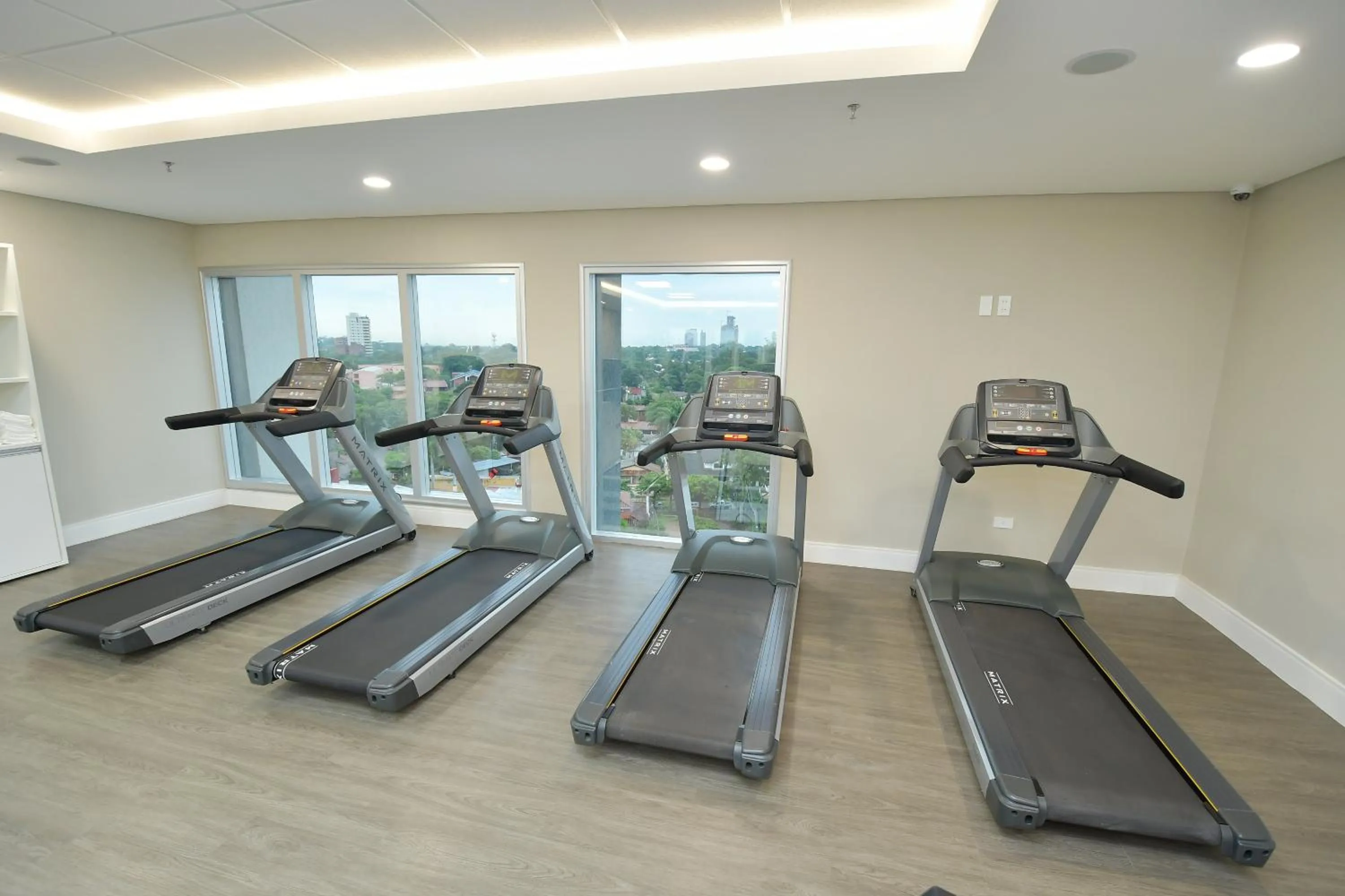 Spa and wellness centre/facilities in Holiday Inn Express Asuncion Aviadores by IHG