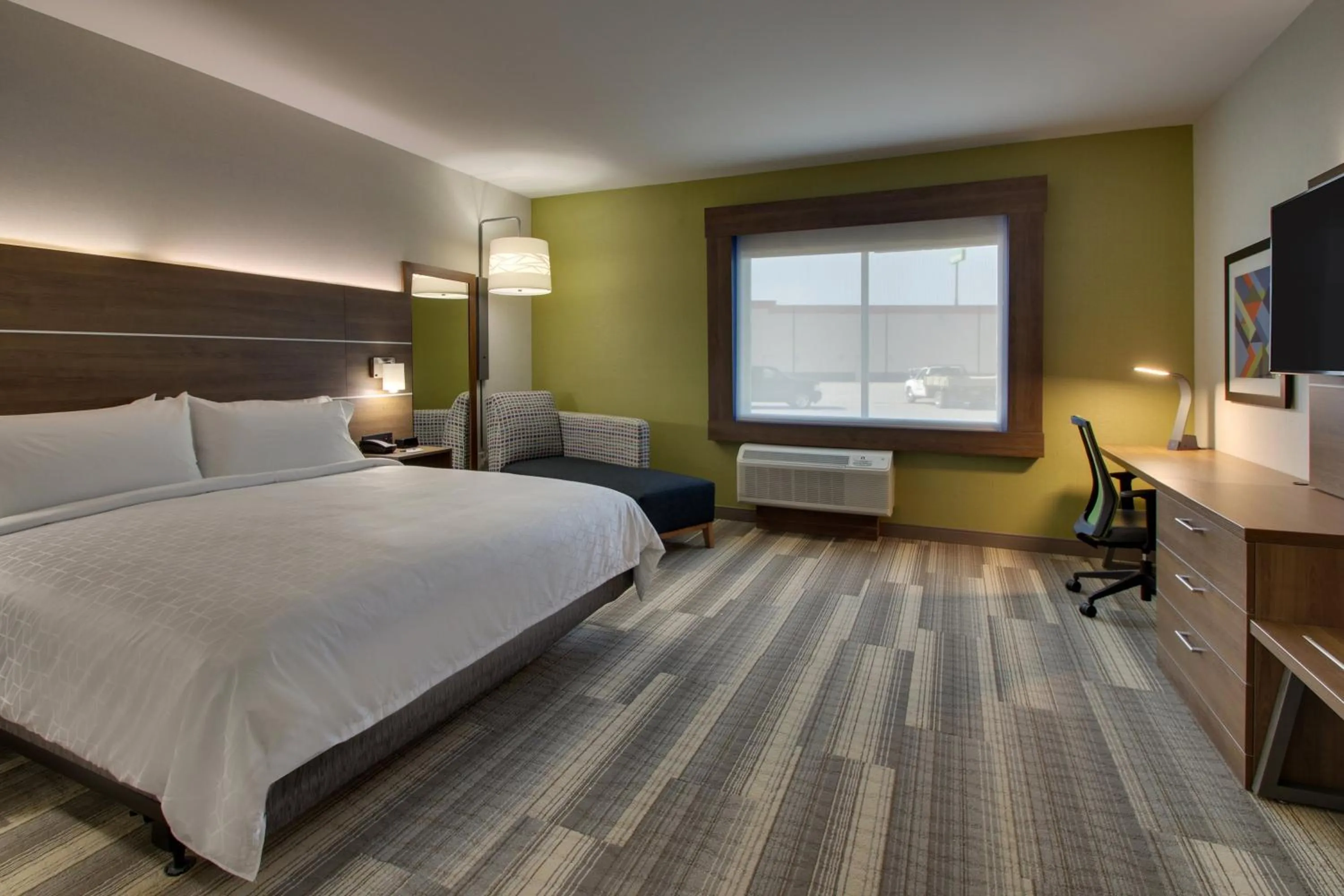 Photo of the whole room, Bed in Holiday Inn Express - Lexington East - Winchester by IHG