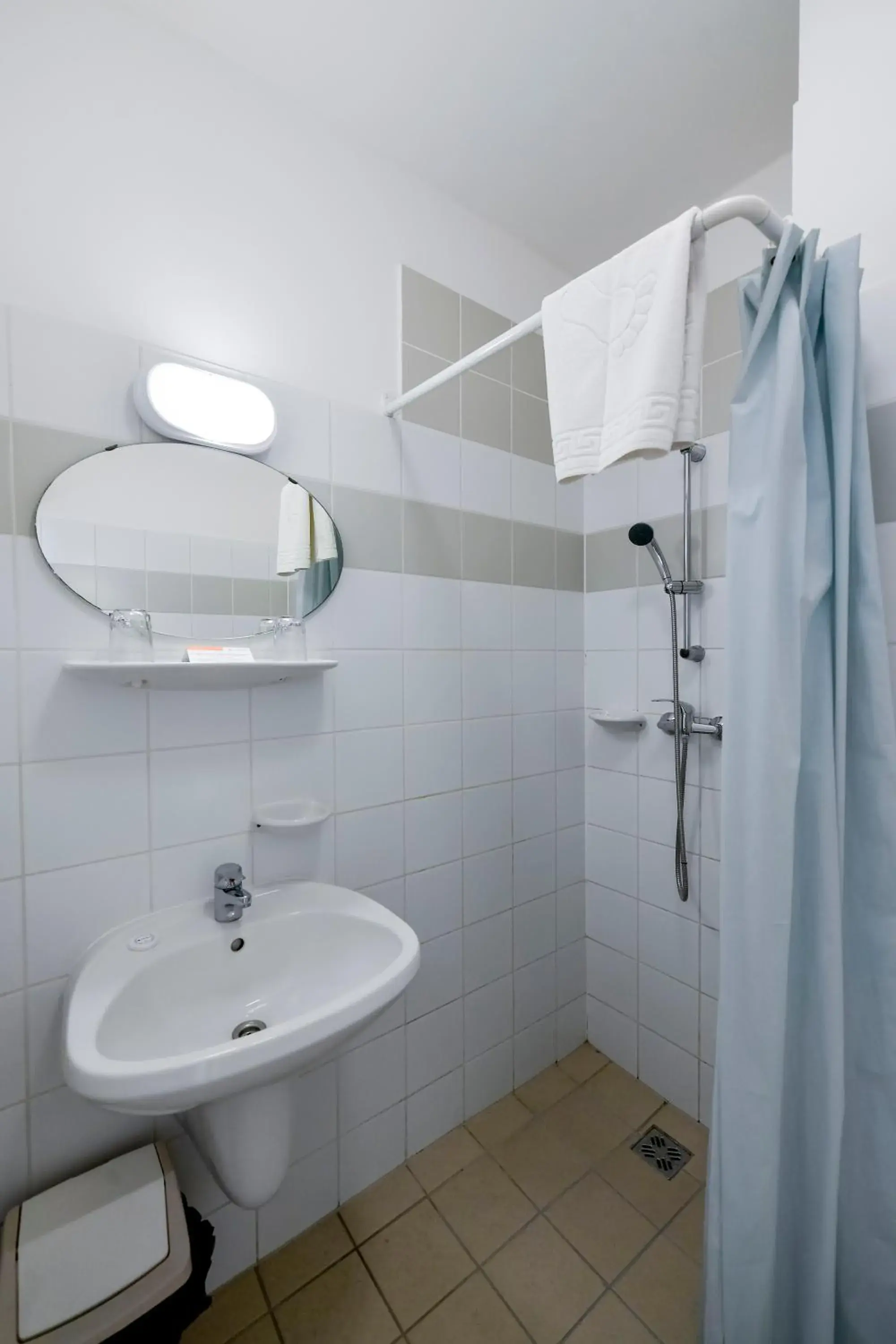 Single Room in Campus Hotel Single Room in Campus Hotel