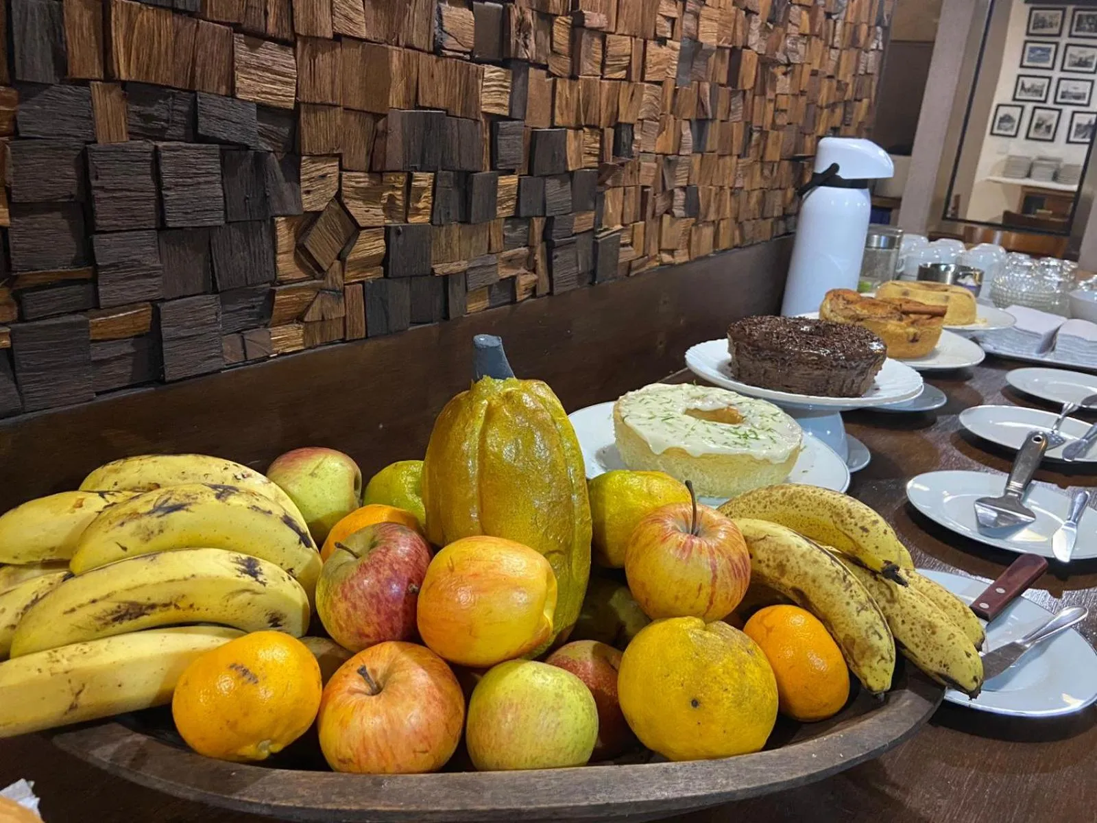 Breakfast in Vila Alaide Praia Hotel