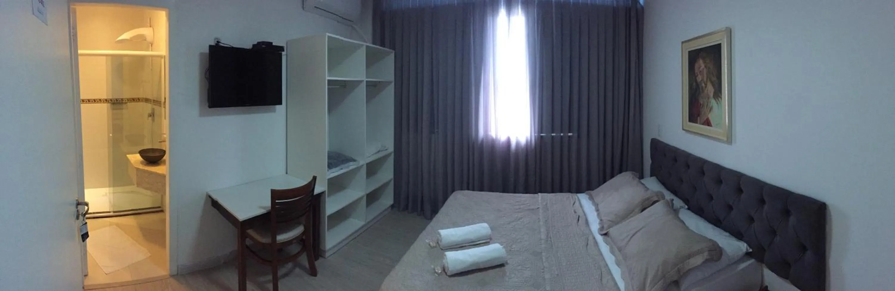 Bed in Vila Alaide Praia Hotel