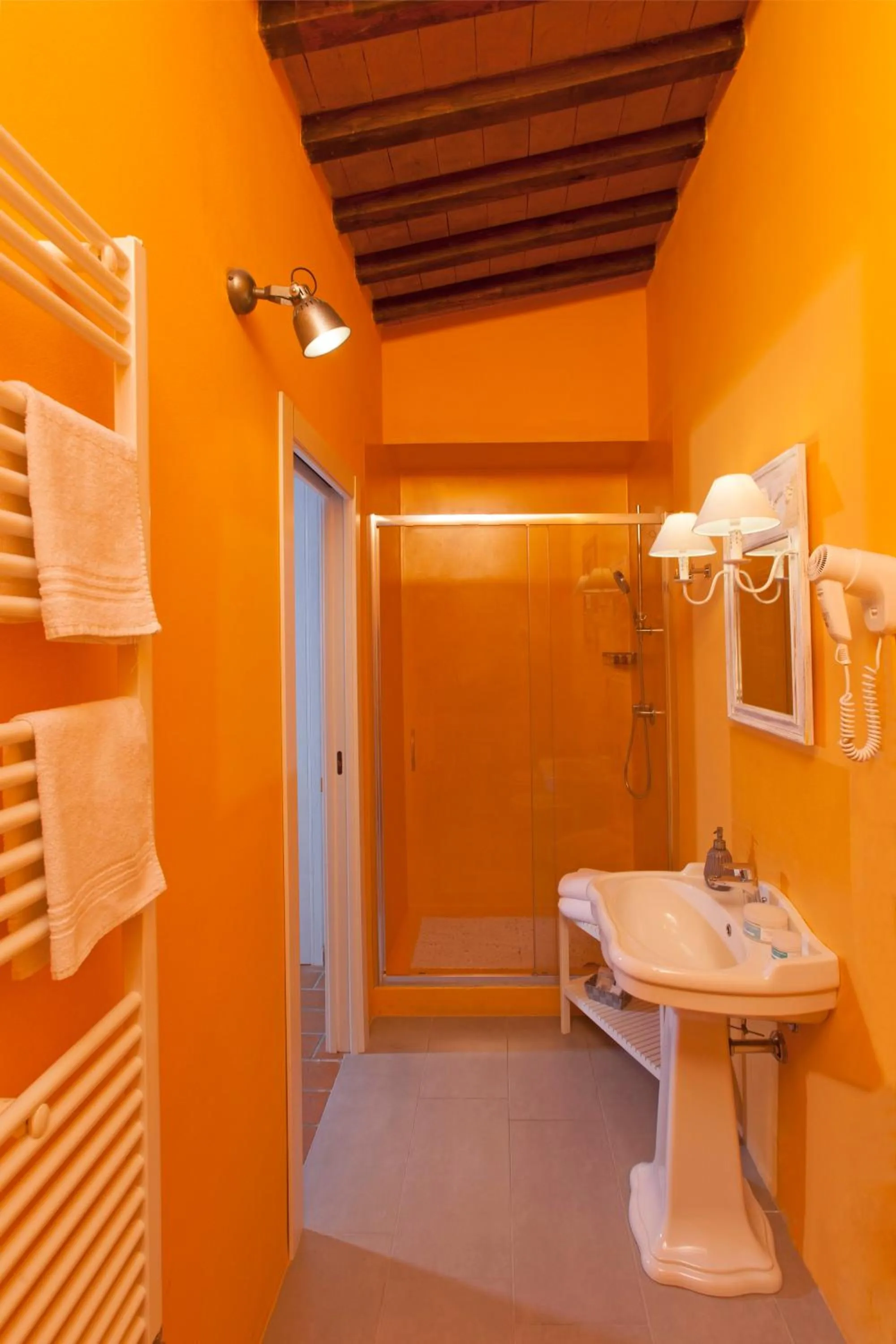 Bathroom in Bio Agriturismo Le Cascatelle