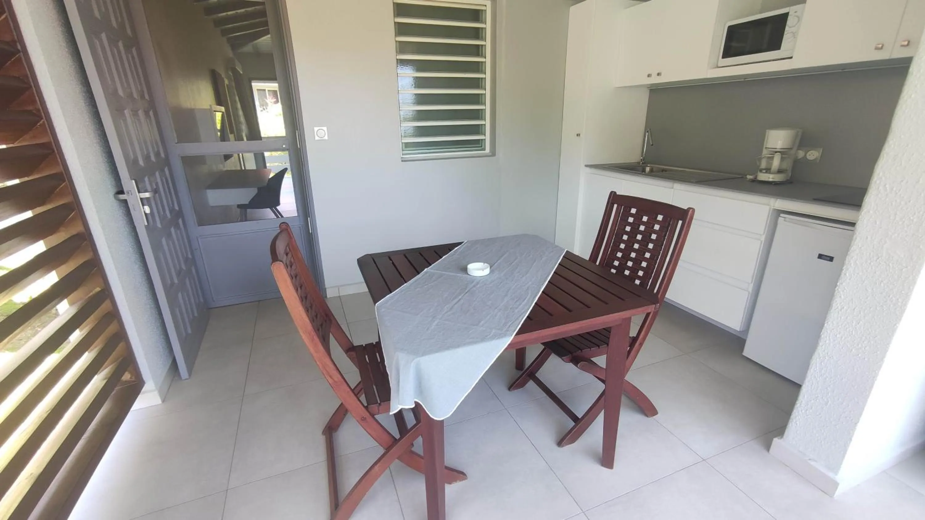 Kitchen or kitchenette in Habitation Grande Anse Résidence hôtelière