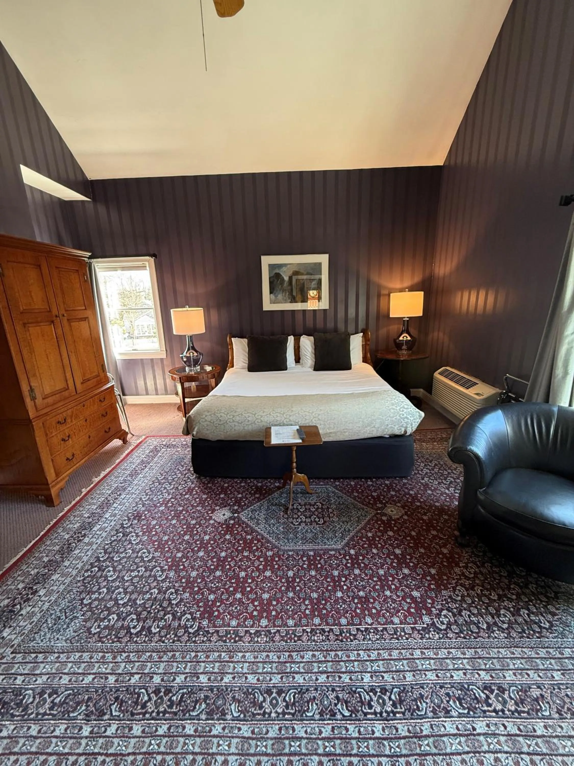 Bed in Belfry Inn and Bistro