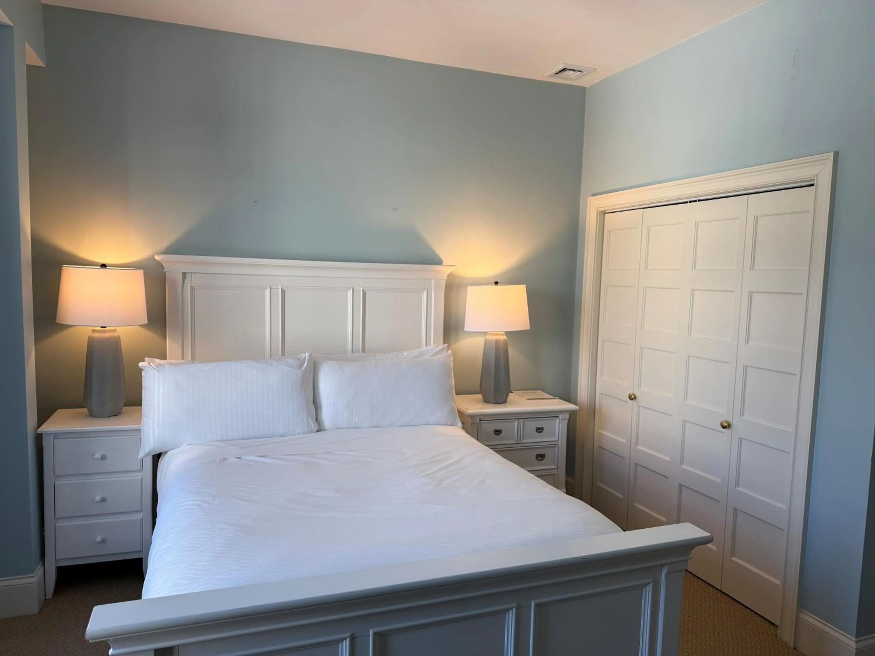 Bed in Belfry Inn and Bistro