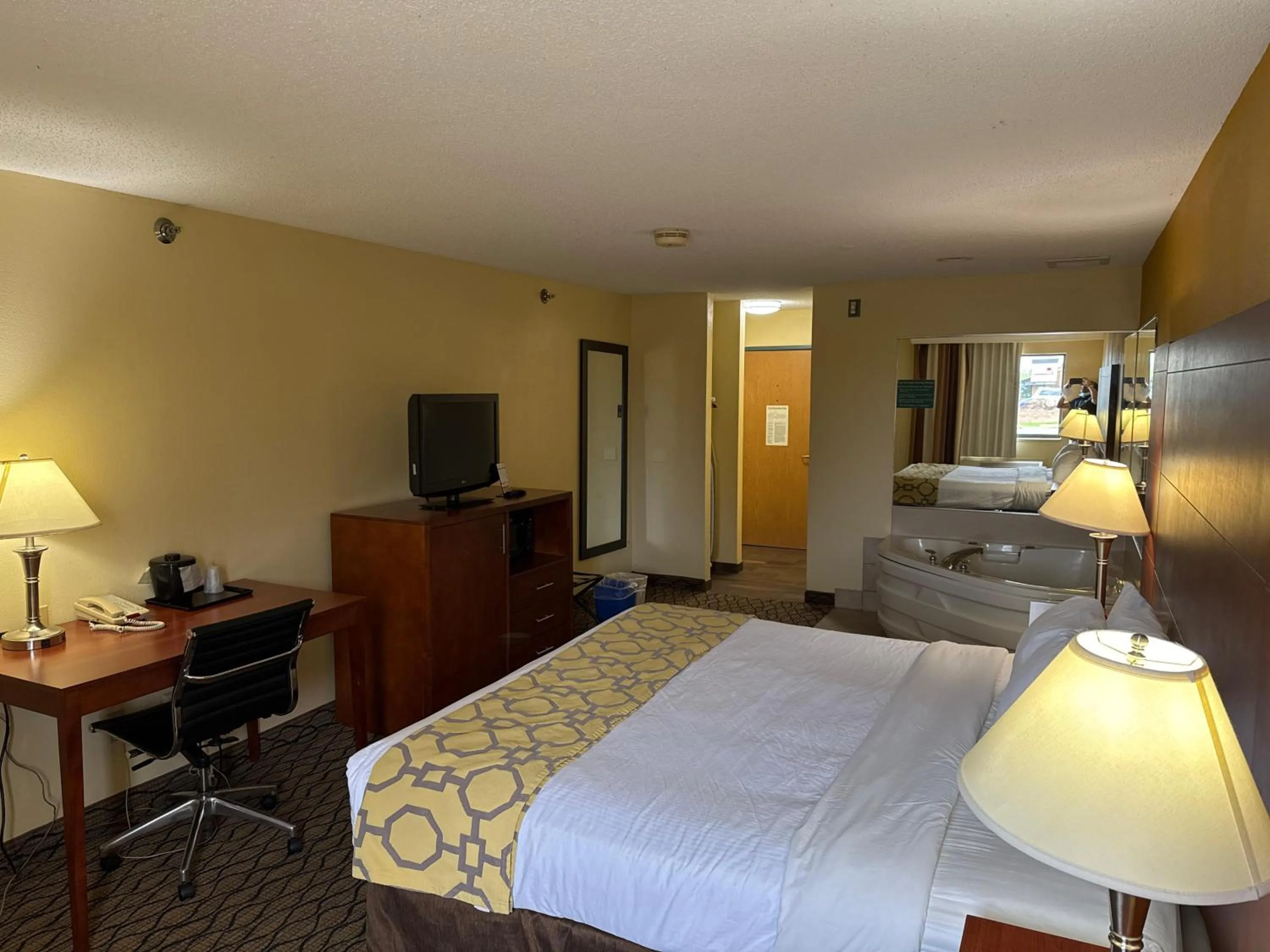 Bed in Baymont by Wyndham Mishawaka South Bend Area