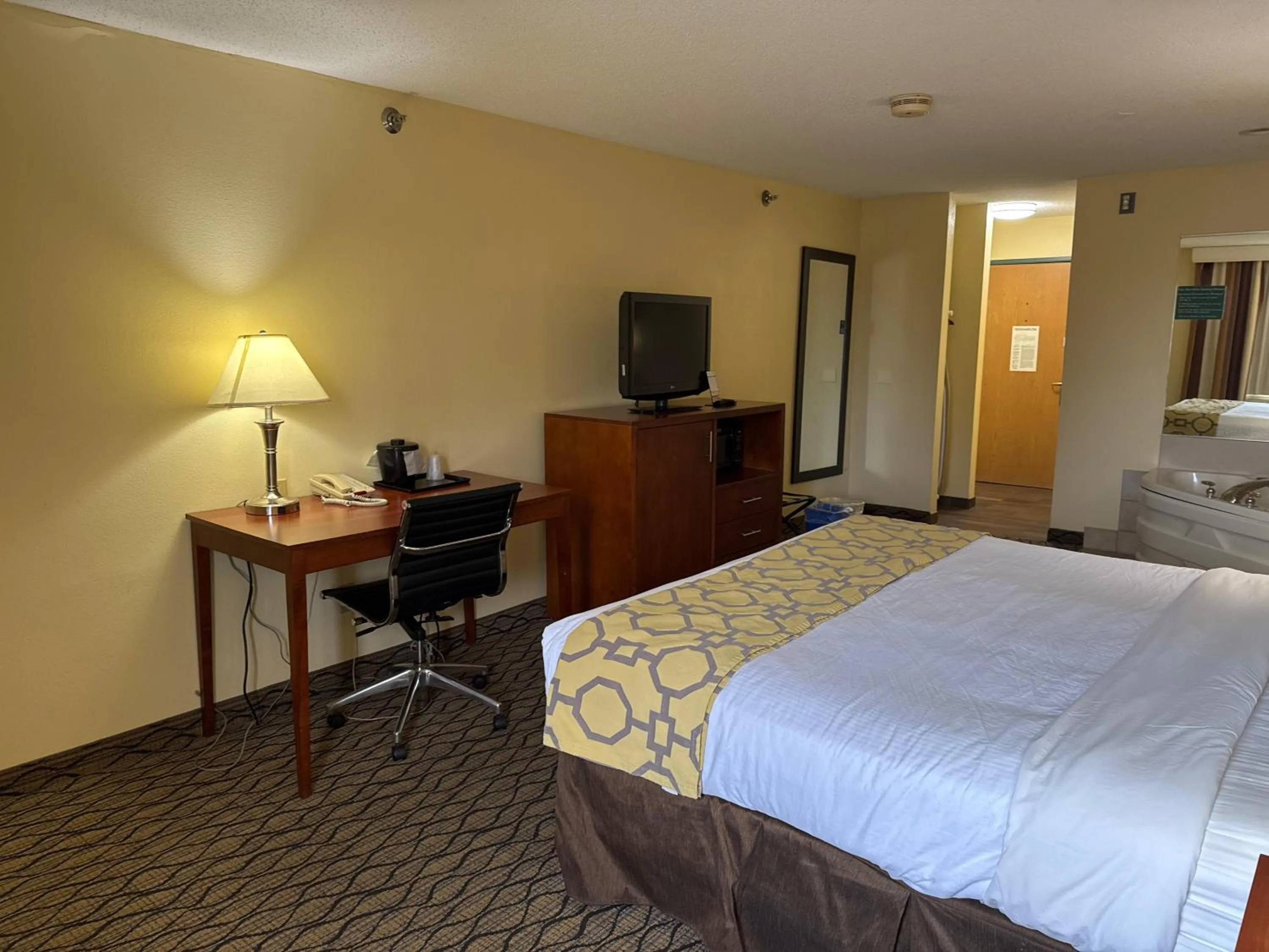 Bed in Baymont by Wyndham Mishawaka South Bend Area