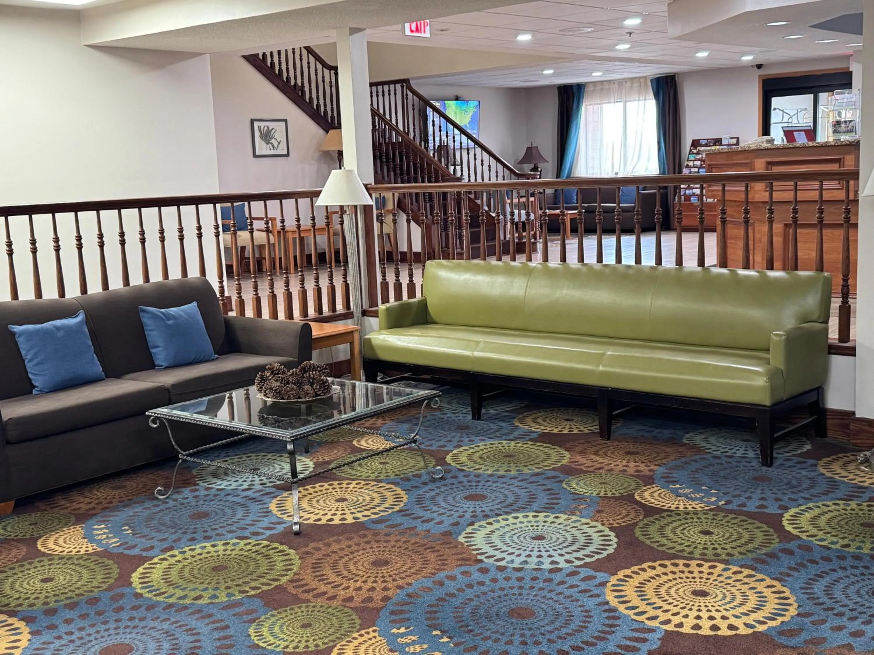 Seating area in Baymont by Wyndham Mishawaka South Bend Area