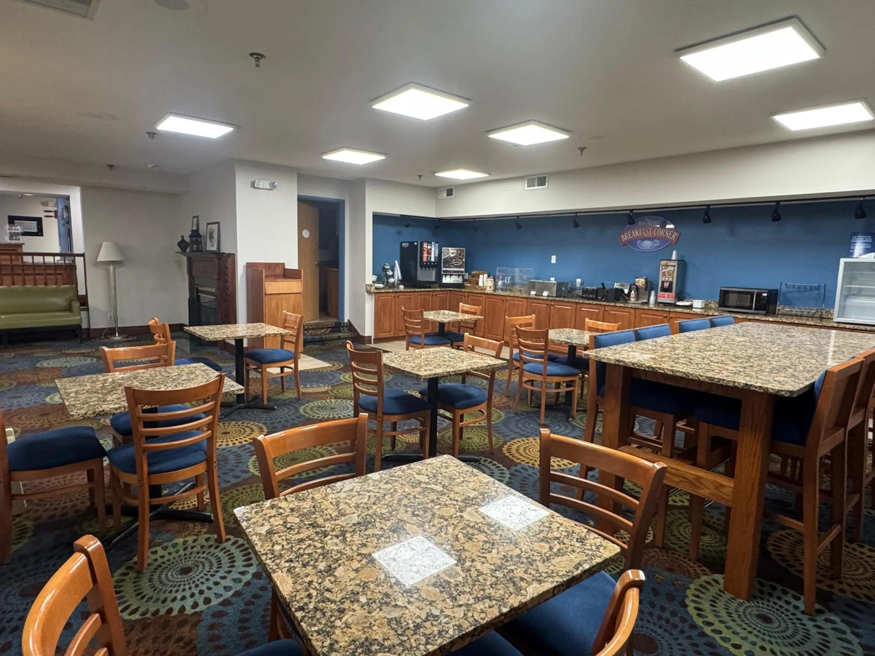 Breakfast in Baymont by Wyndham Mishawaka South Bend Area