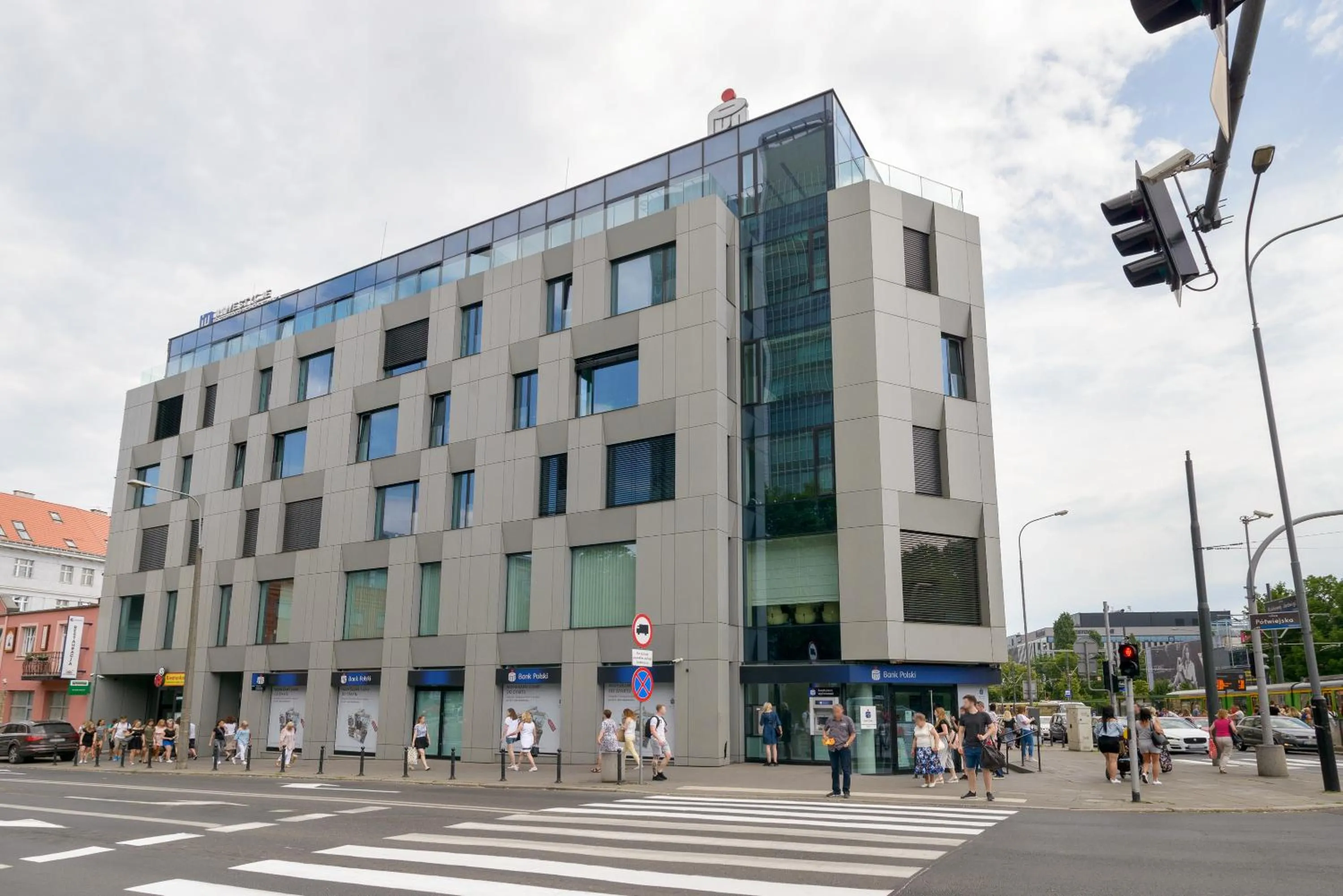 Property building in Centro Design Apartments - Półwiejska