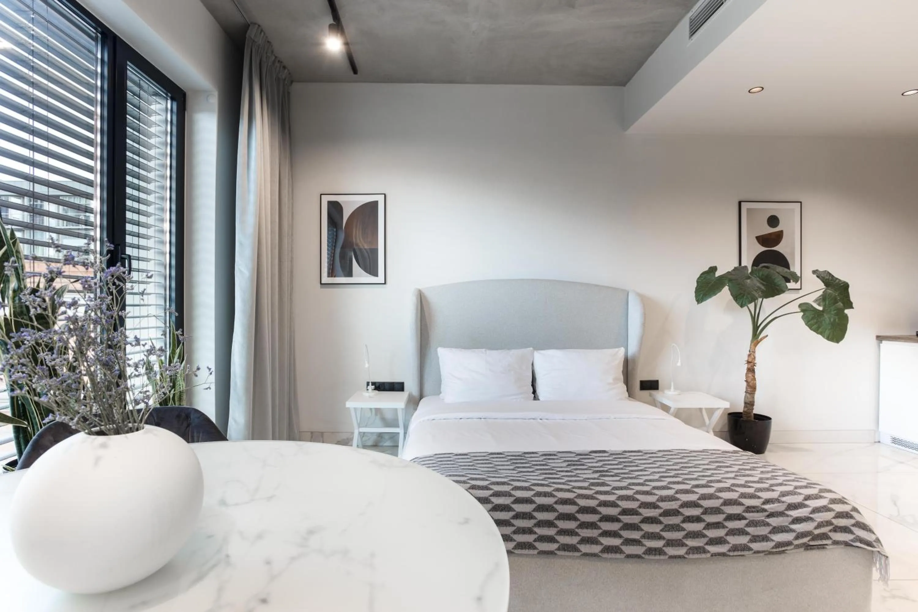 Bed in Centro Design Apartments - Półwiejska