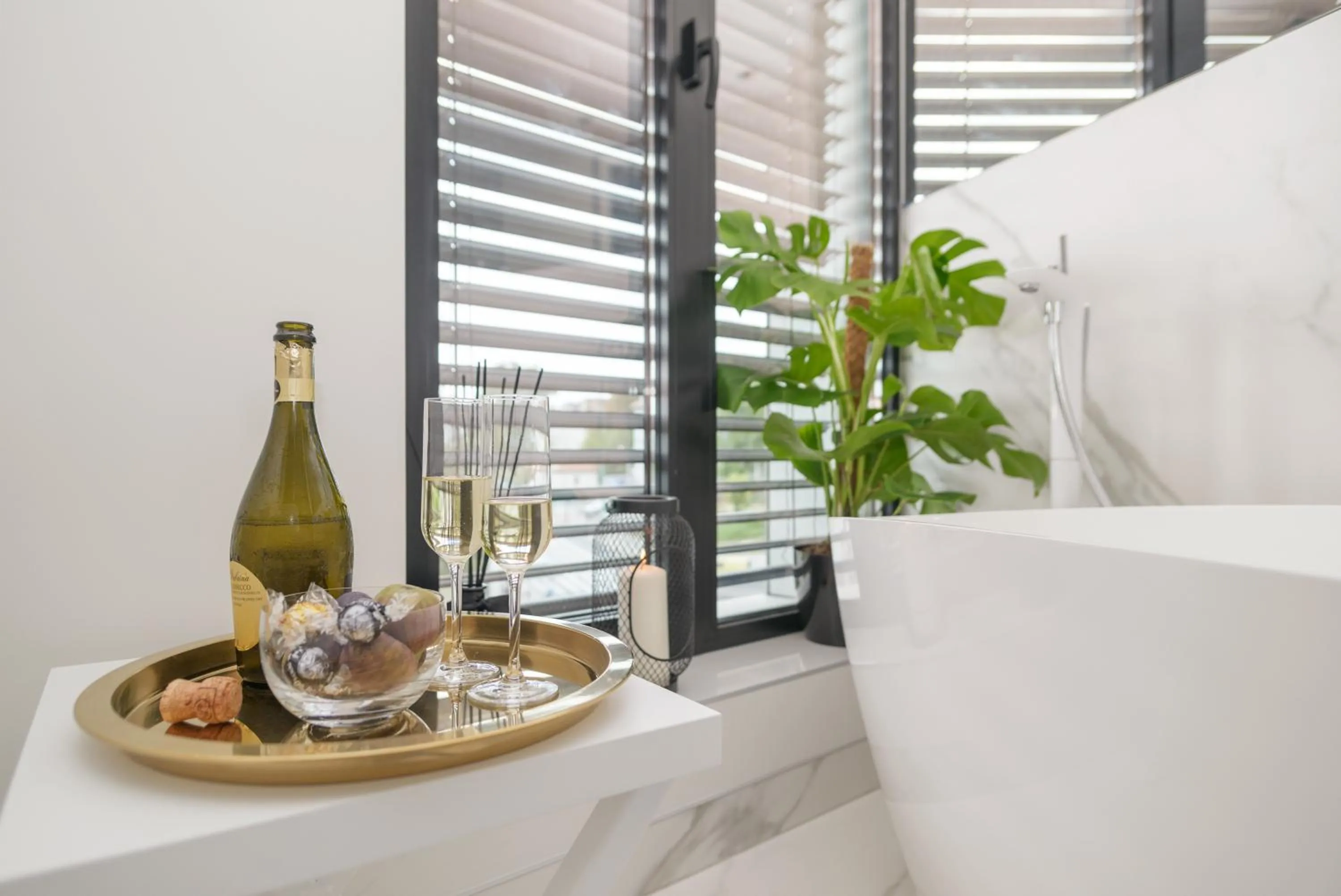 Bathroom in Centro Design Apartments - Półwiejska