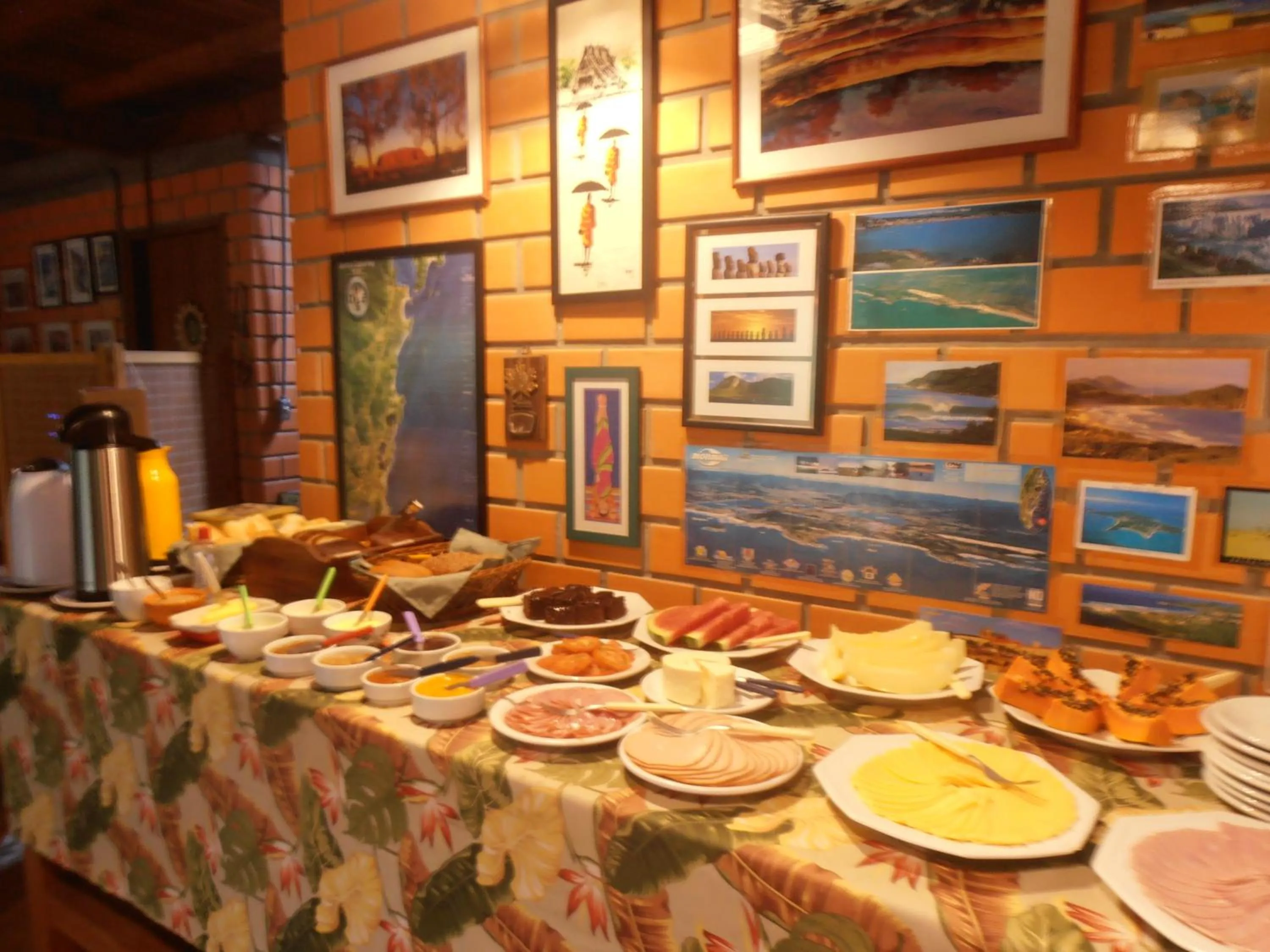 Buffet breakfast in Pousada Rosa & Canela