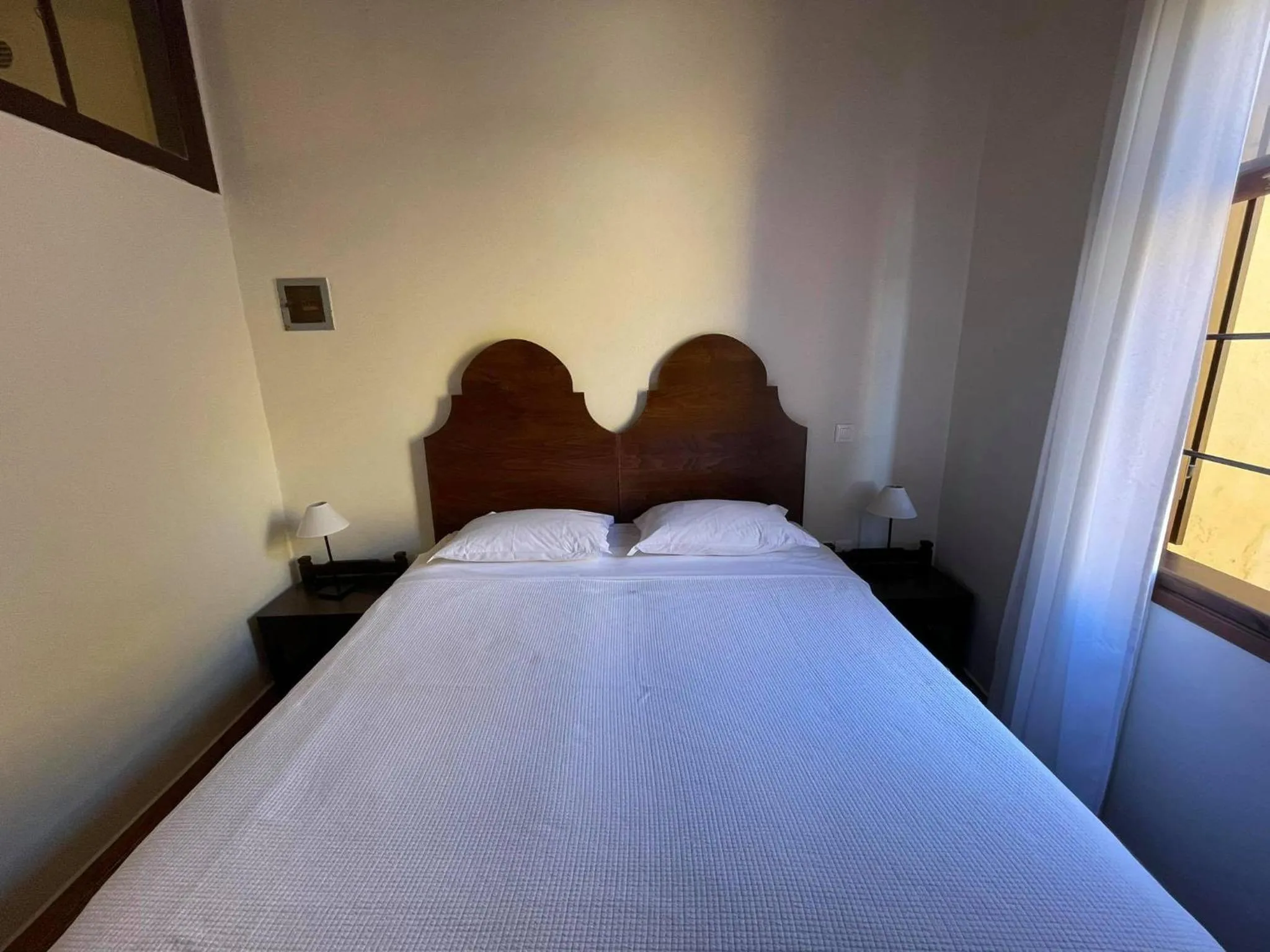 Photo of the whole room, Bed in Captain Vasilis Hotel