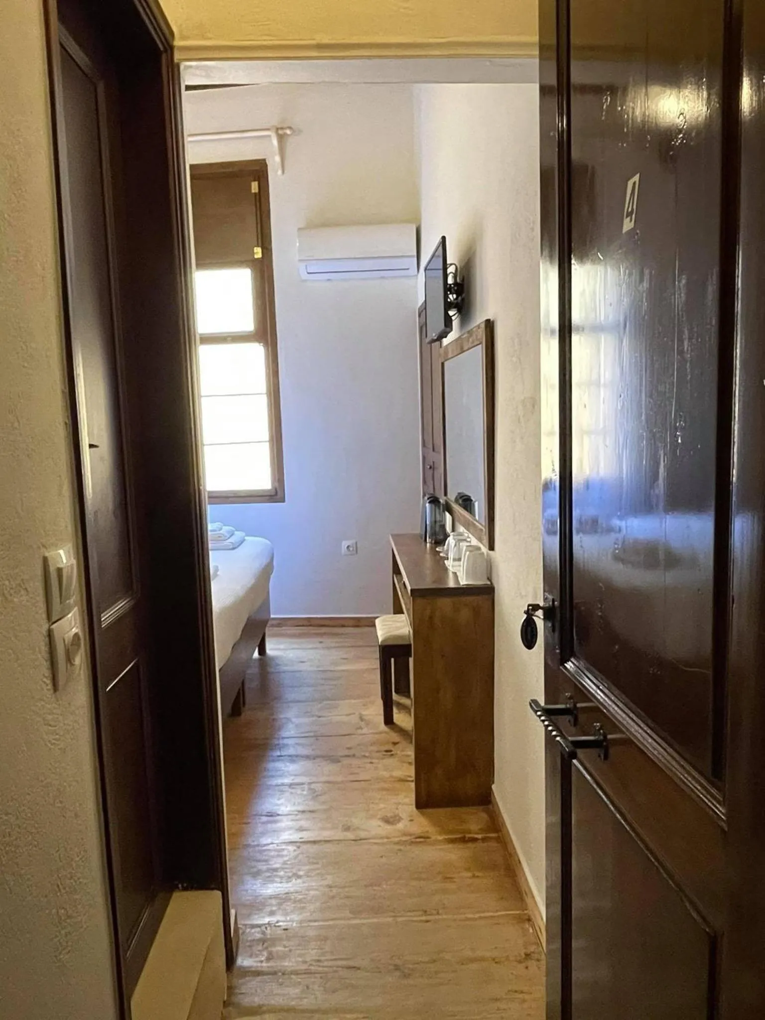 Photo of the whole room in Captain Vasilis Hotel