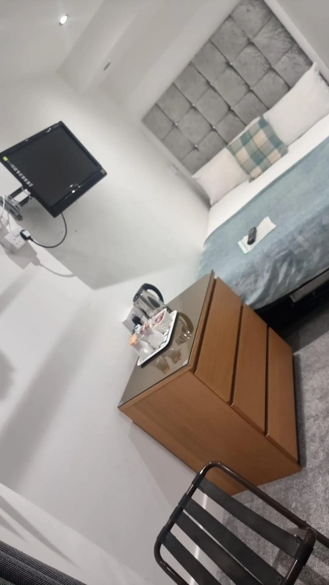 Bedroom, Bed in Ocean Bay