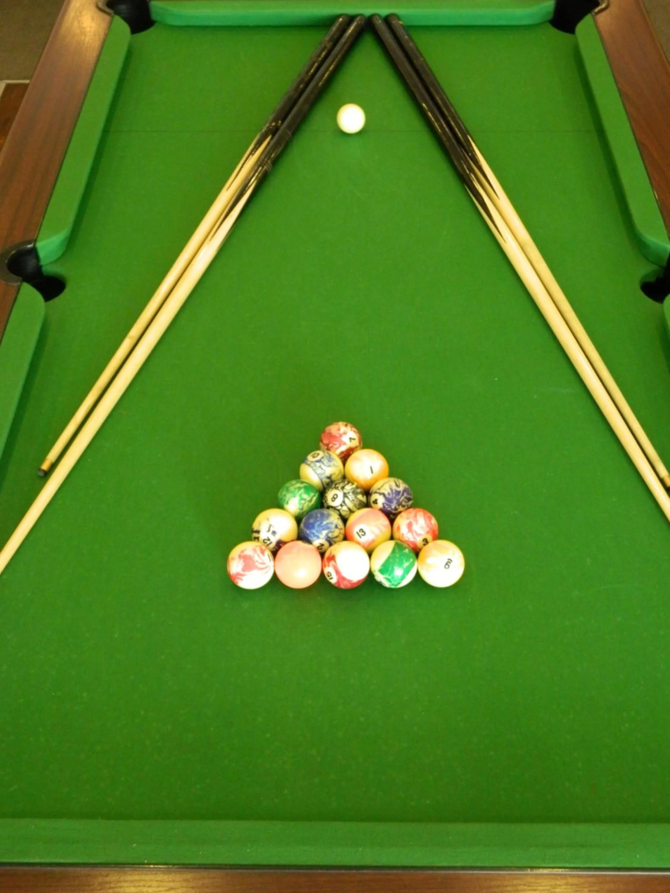 Billiard in Ocean Bay