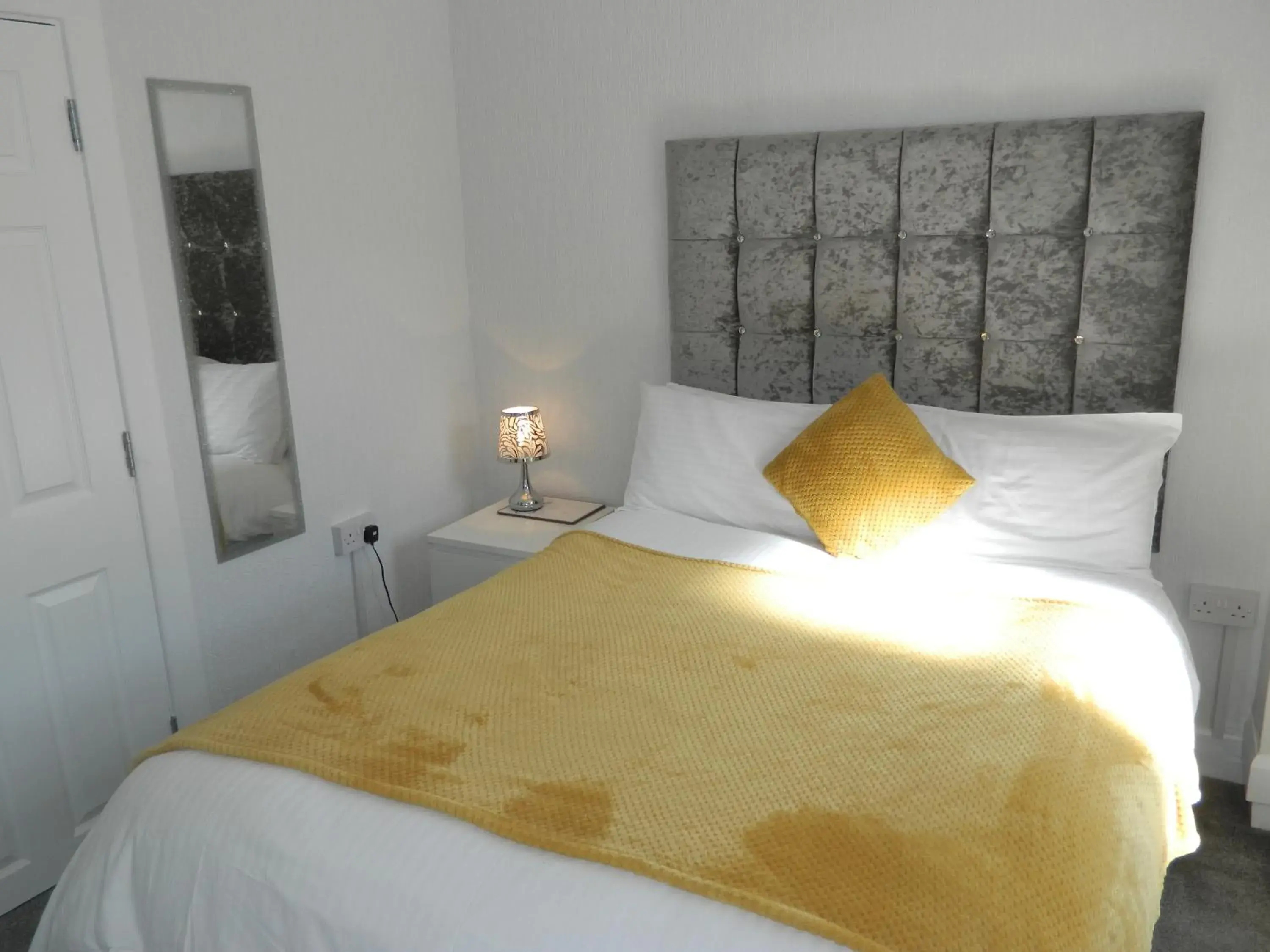 Standard Double Room in Ocean Bay Standard Double Room in Ocean Bay