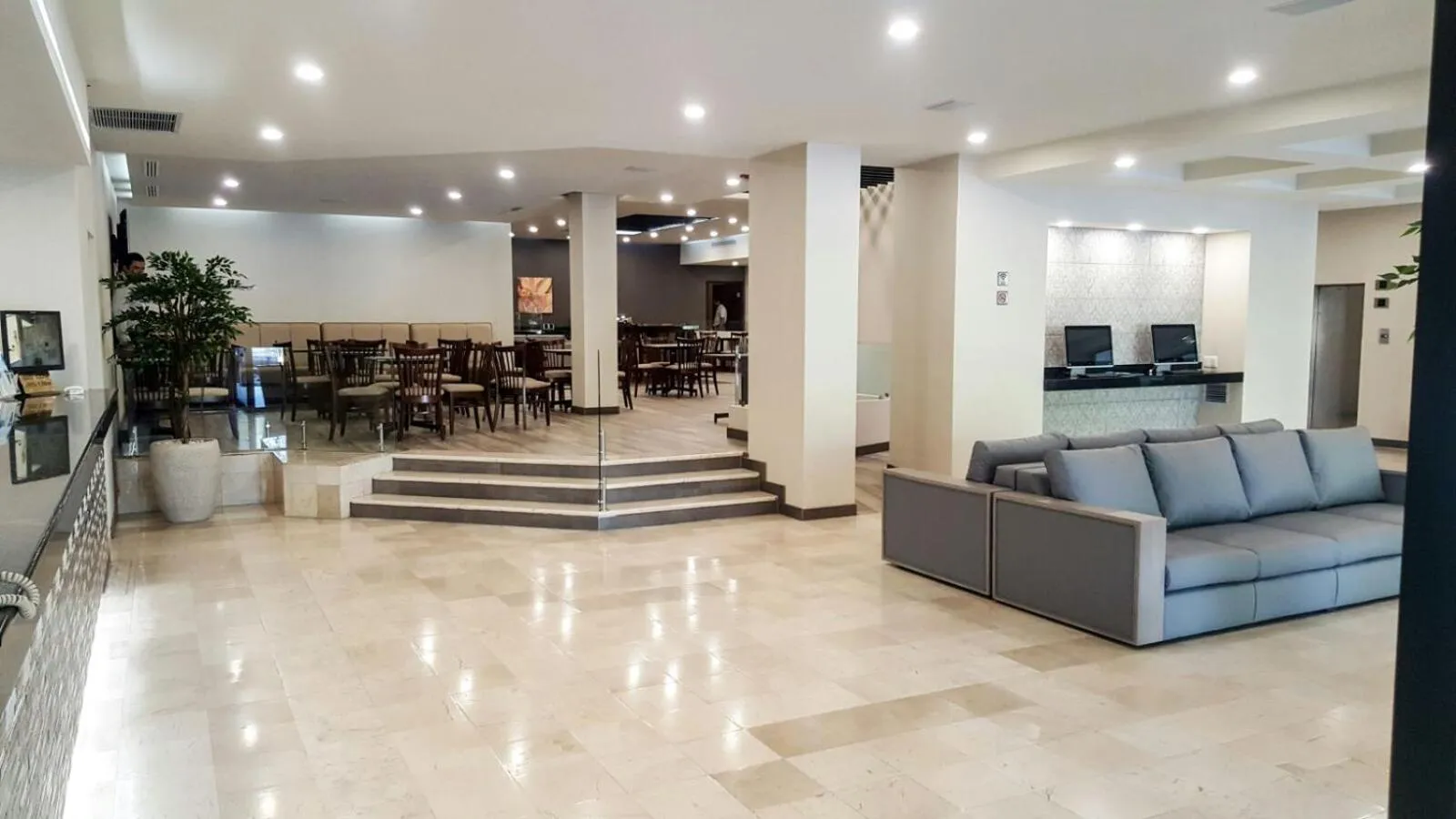 Living room in Everest Ciudad Victoria