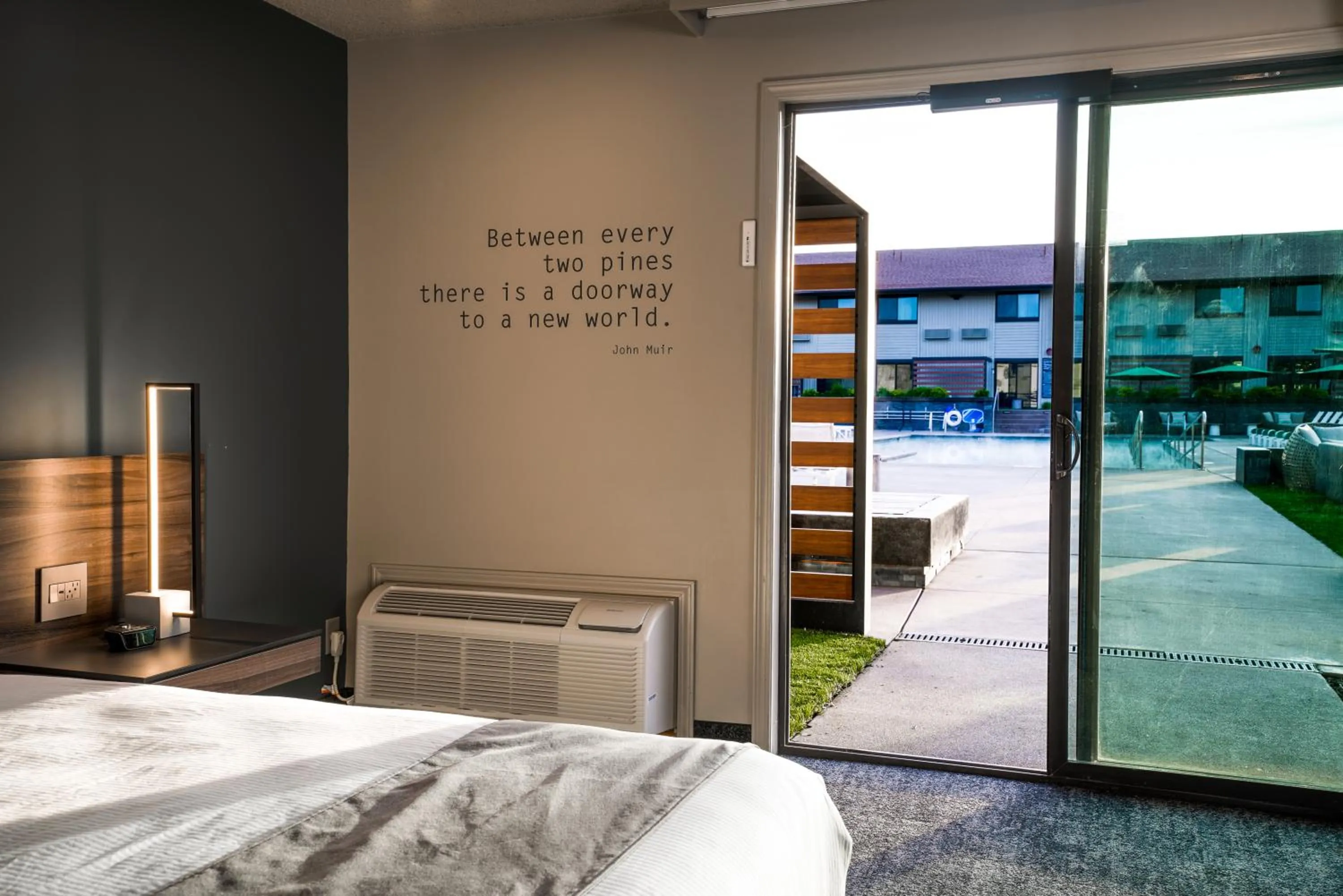 Pool view, Bed in Ruby River Hotel